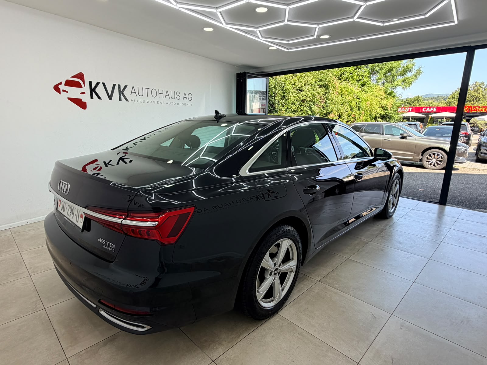 AUDI A6 Limousine 45 TDI Sport quattro tiptronic-image-5