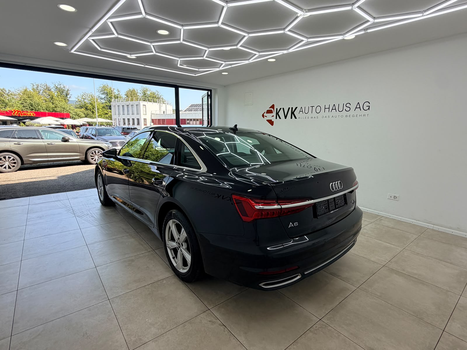AUDI A6 Limousine 45 TDI Sport quattro tiptronic-image-6