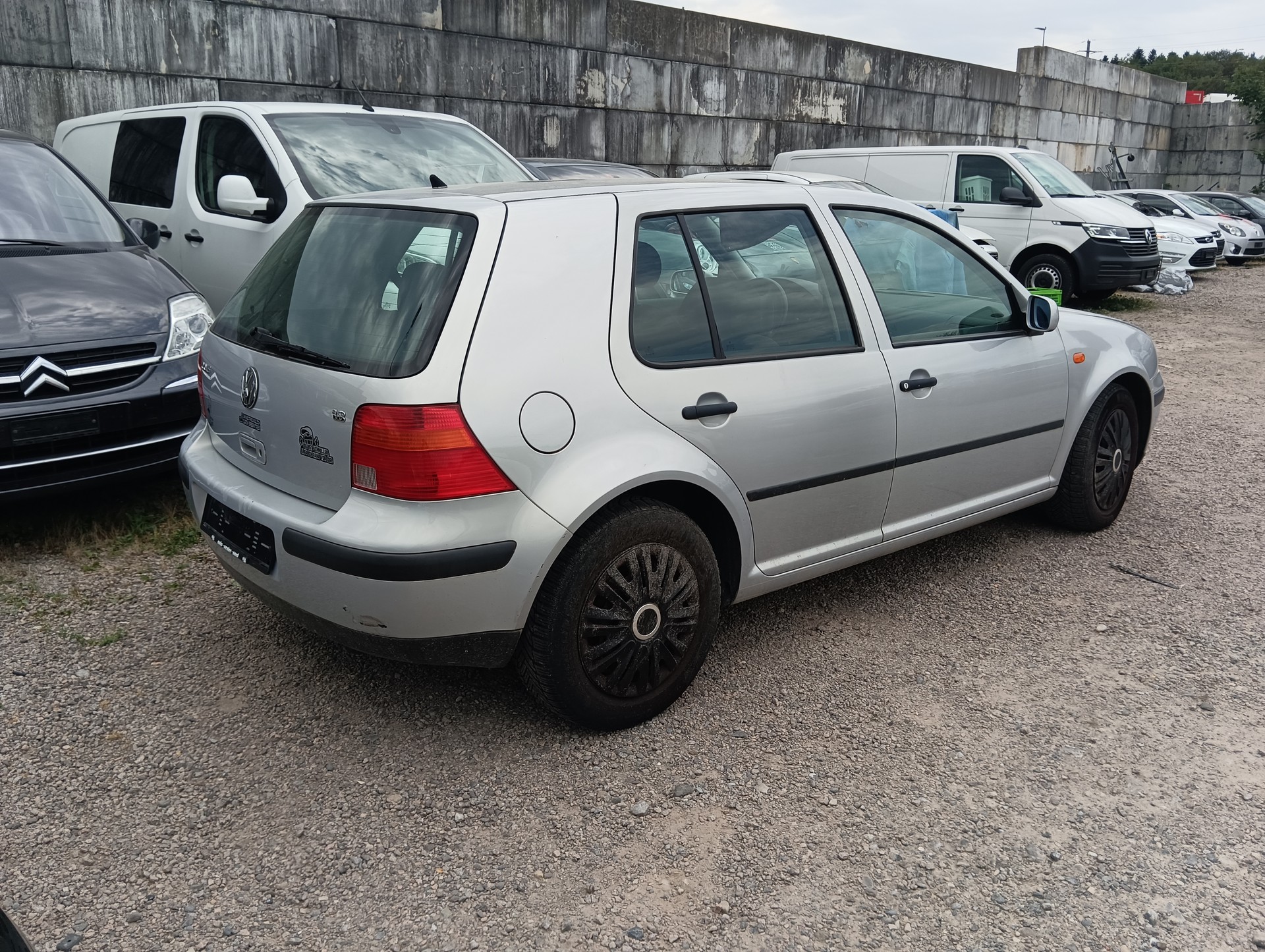 VW Golf 1.8 Comfortline-image-2