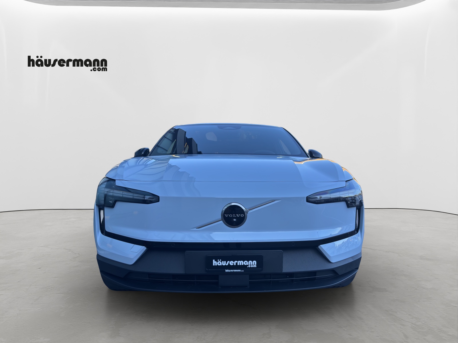 VOLVO EX30 P8 Ultra AWD-image-9