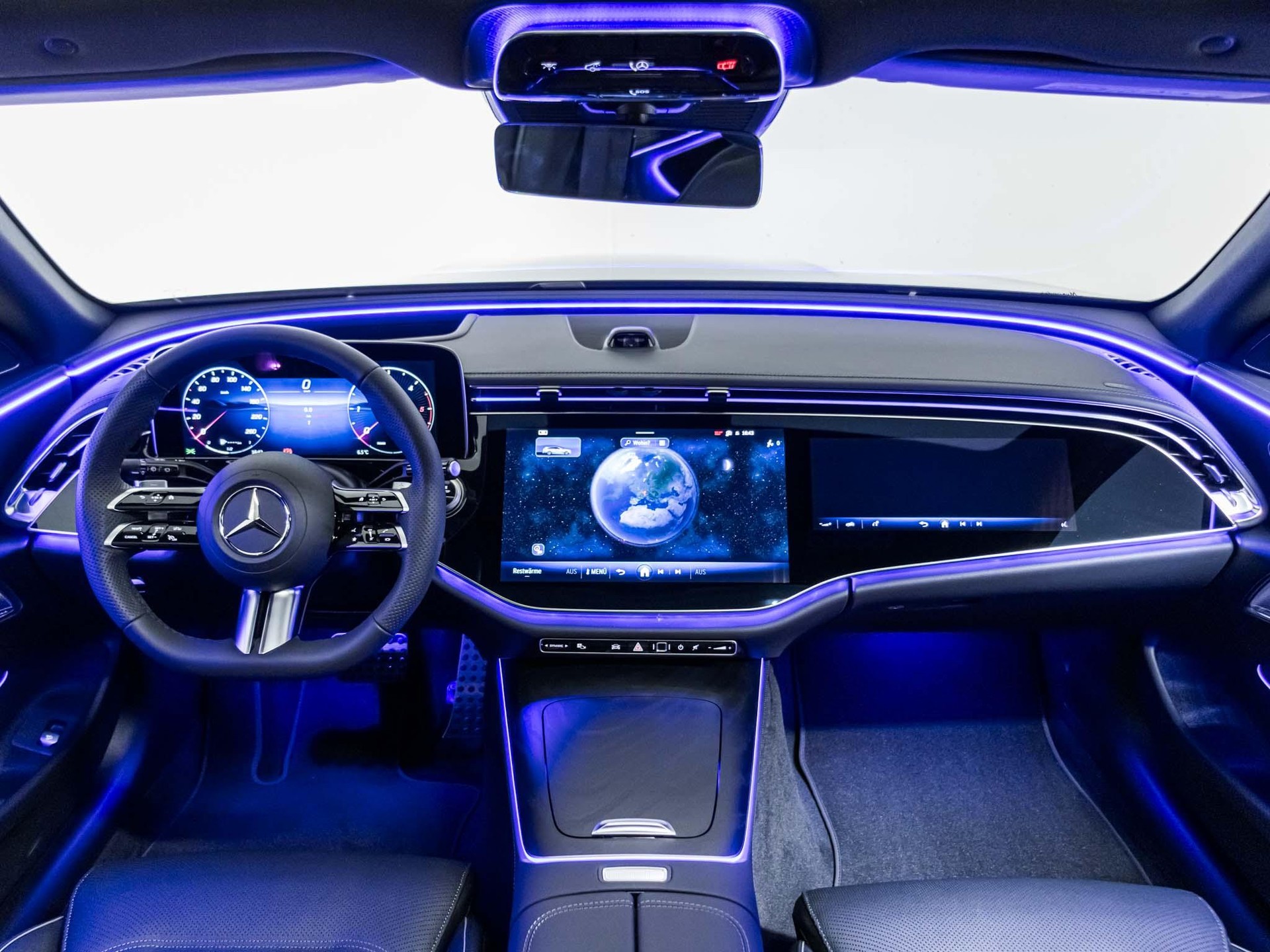 MERCEDES-BENZ E 220 d 4MATIC T-Modell-image-10