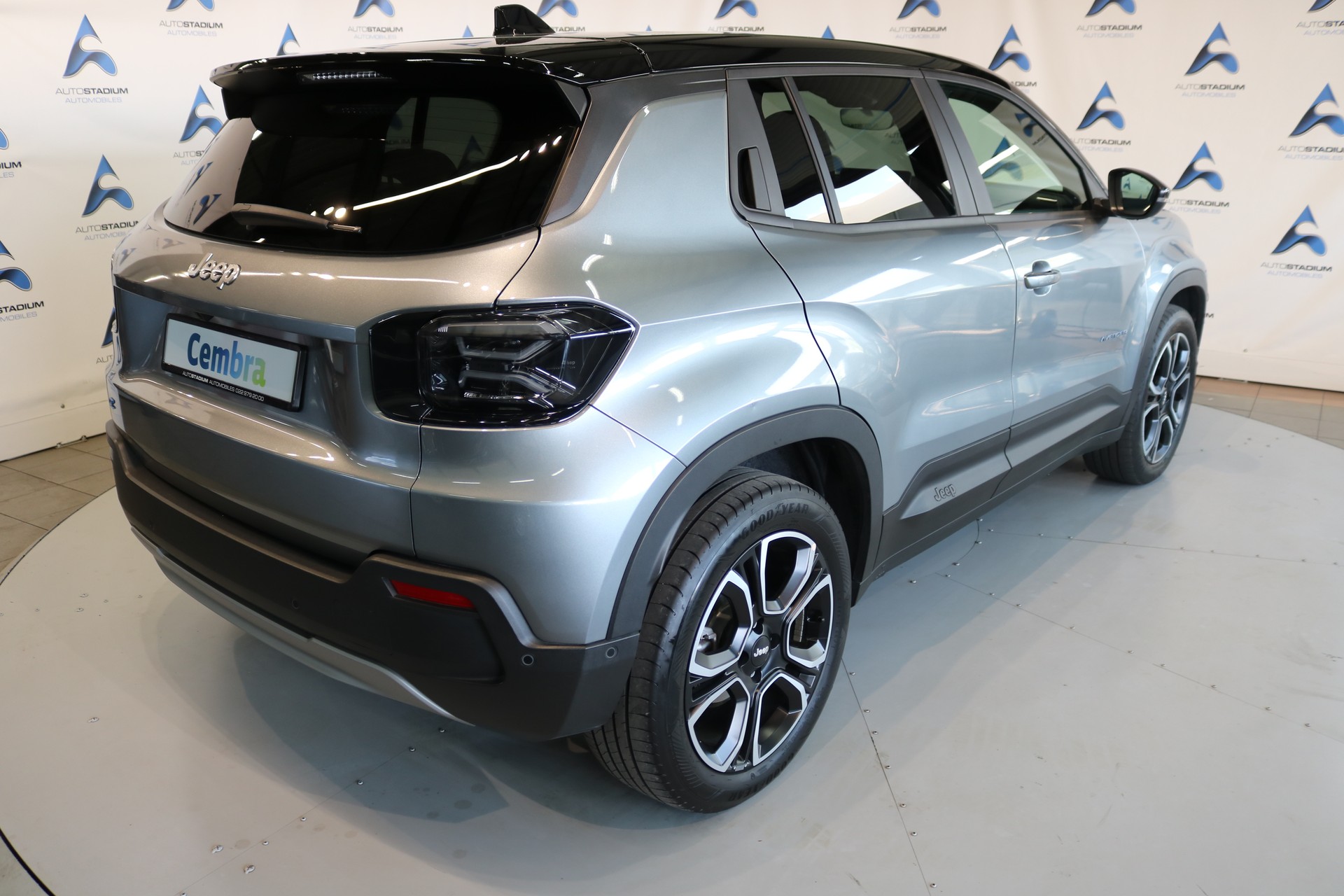 JEEP Avenger 54kWh Summit-image-15