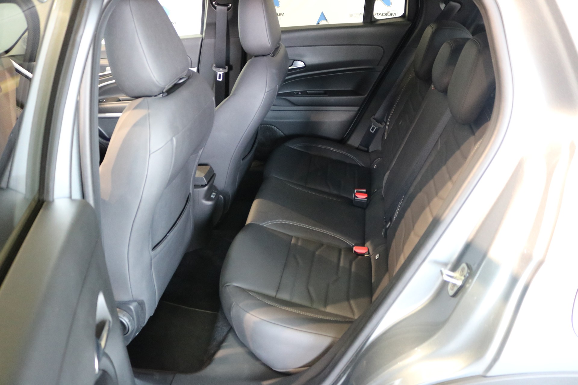 JEEP Avenger 54kWh Summit-image-35