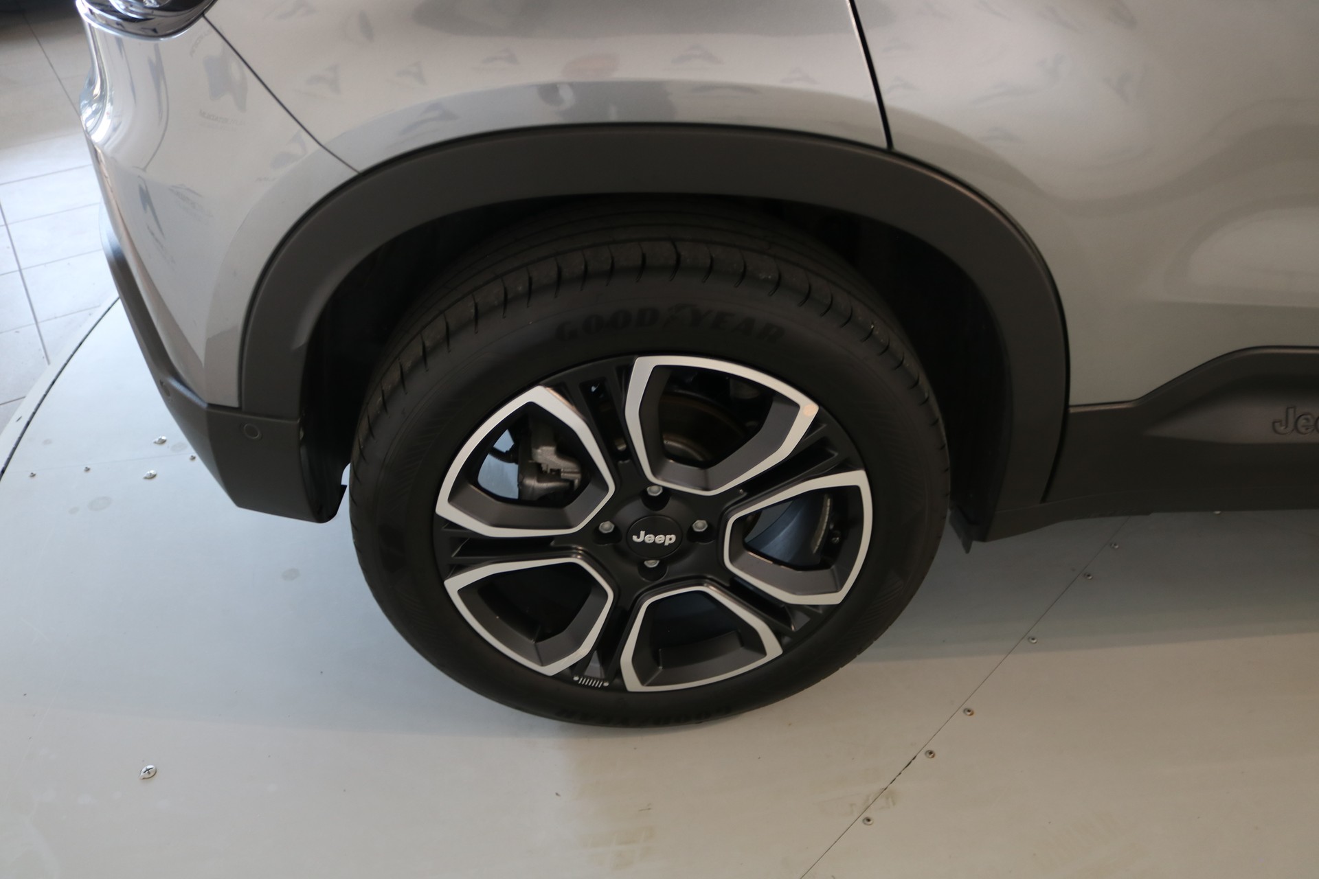 JEEP Avenger 54kWh Summit-image-24