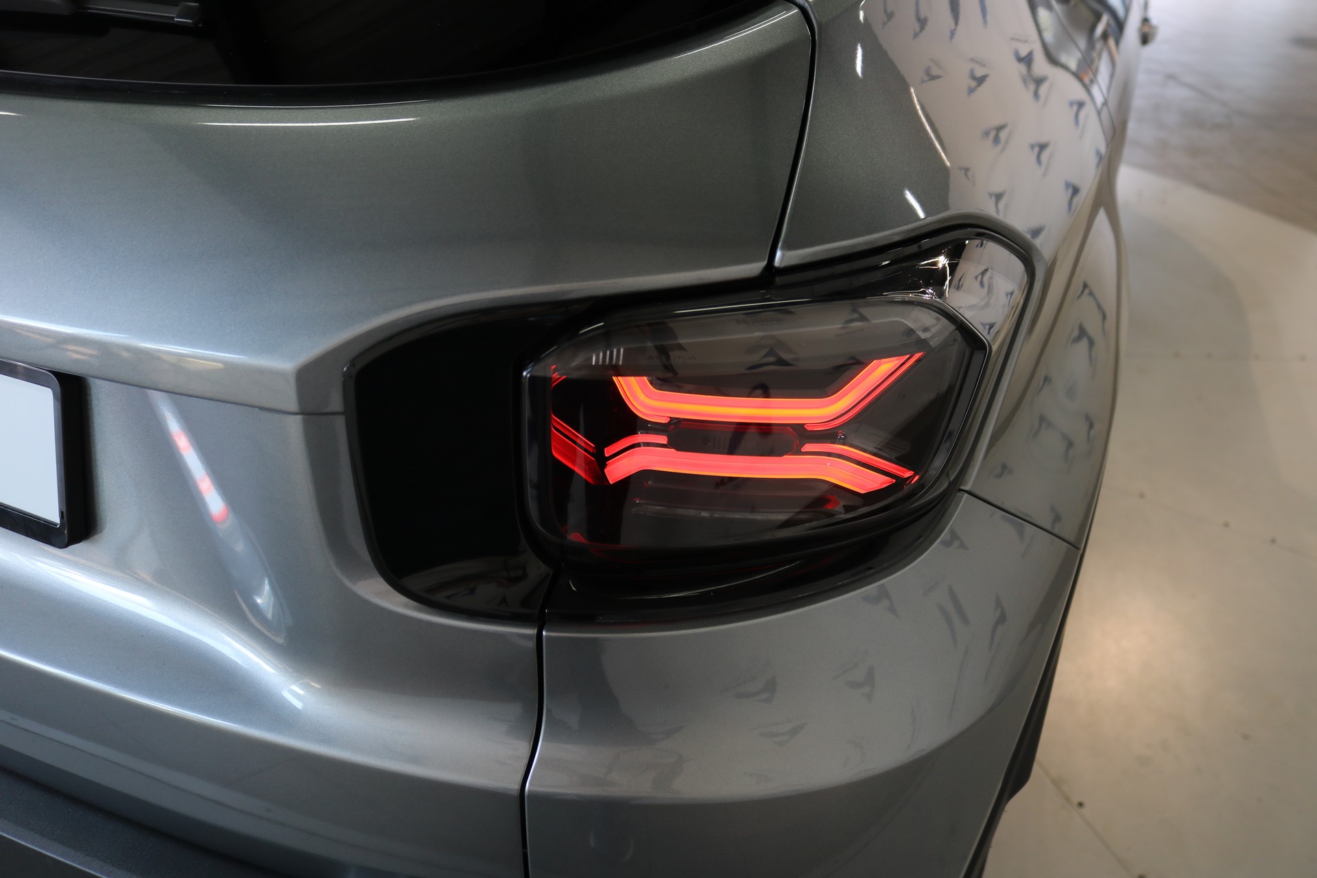 JEEP Avenger 54kWh Summit-image-37