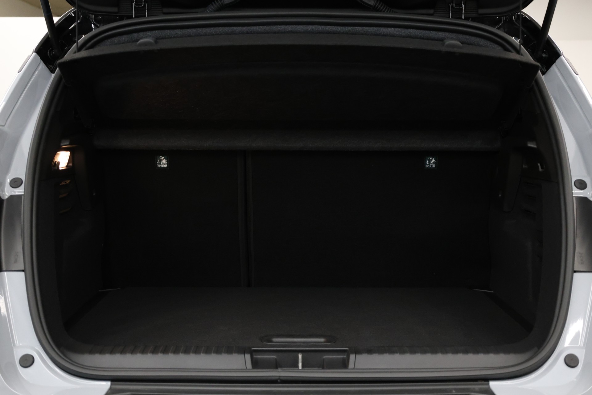 RENAULT Captur 1.8 E-Tech techno-image-11