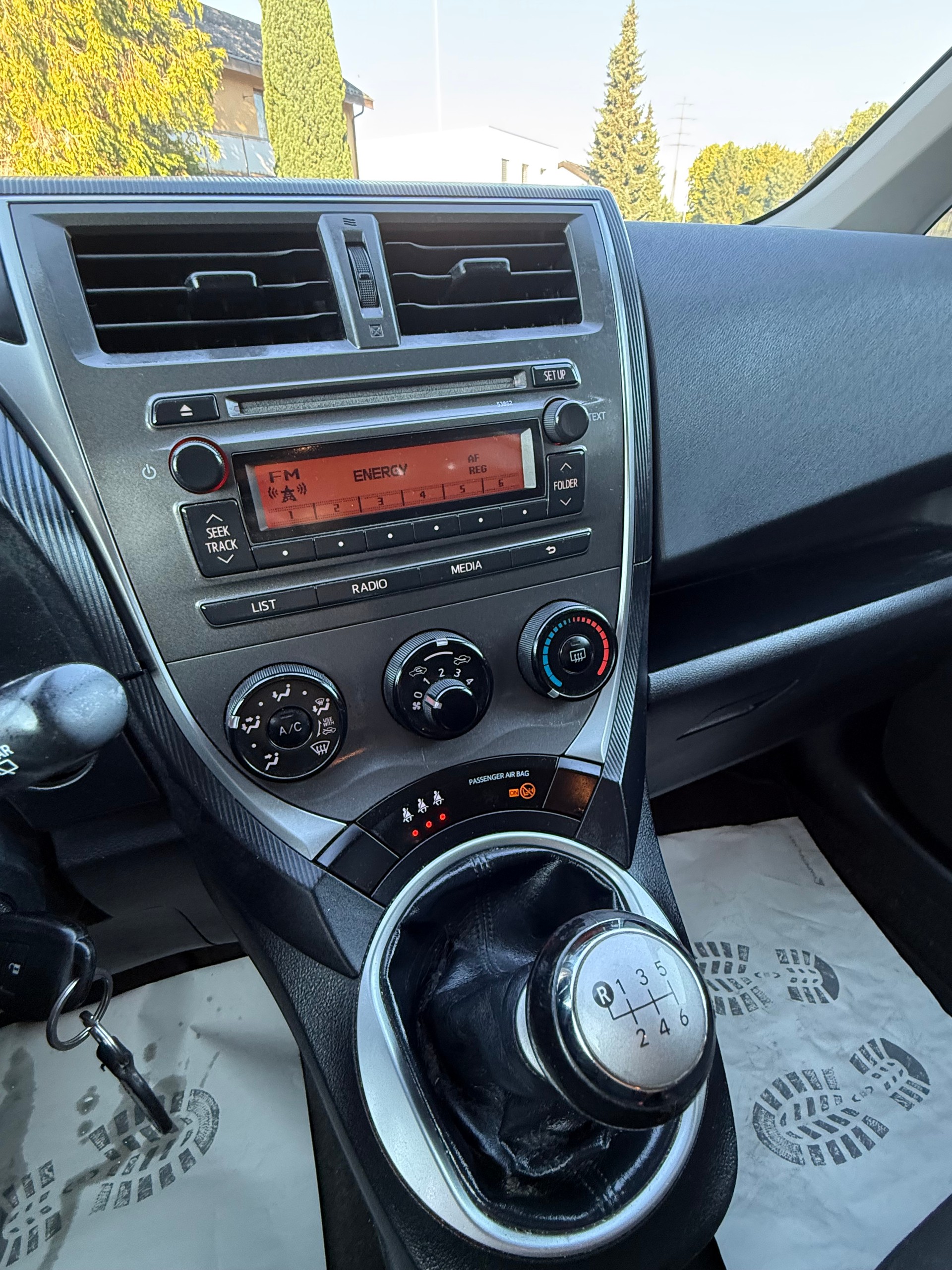 SUBARU Trezia 1.4D Swiss Luxury-image-6