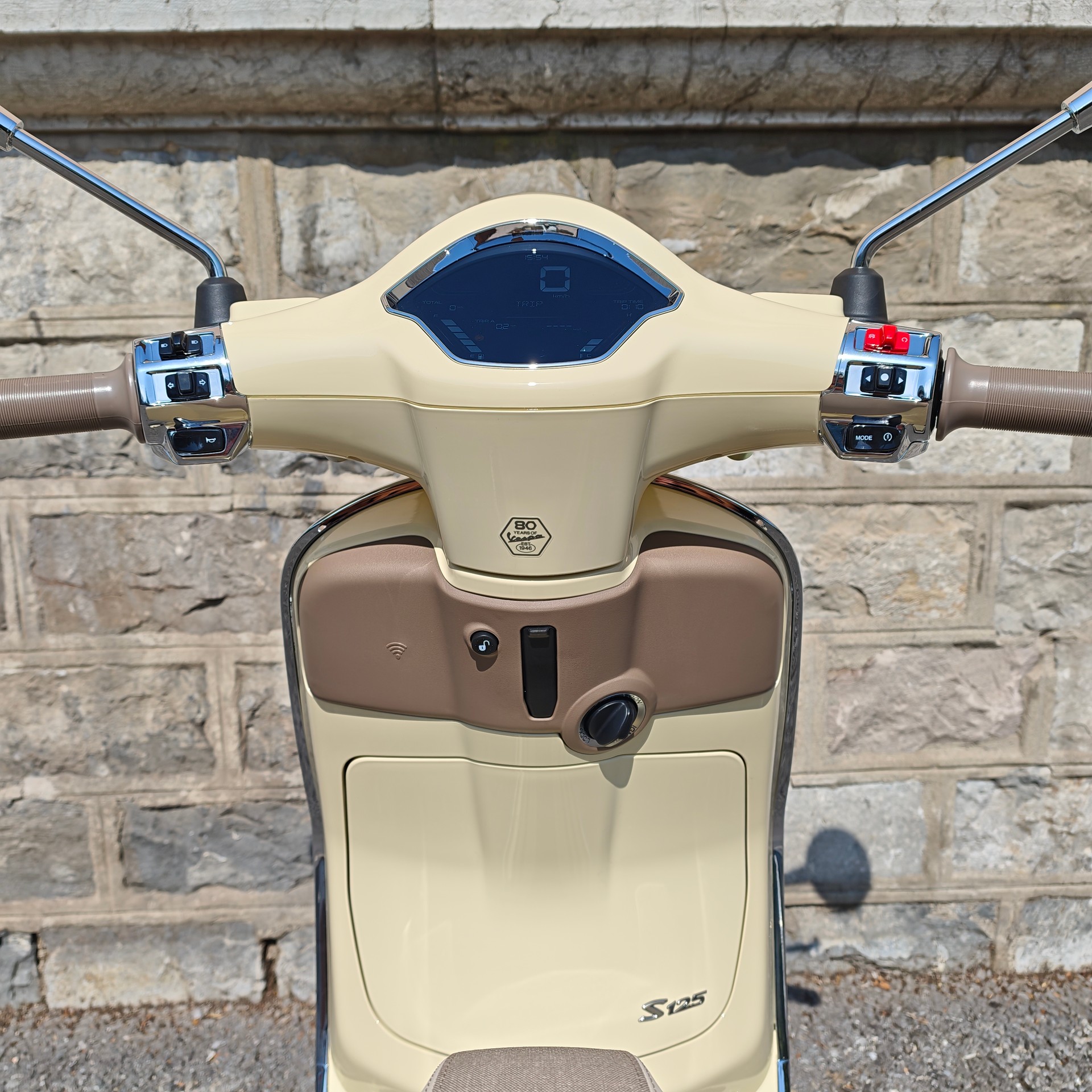 PIAGGIO Vespa 125 Primavera Sport Euro 5+-showroom-element-1