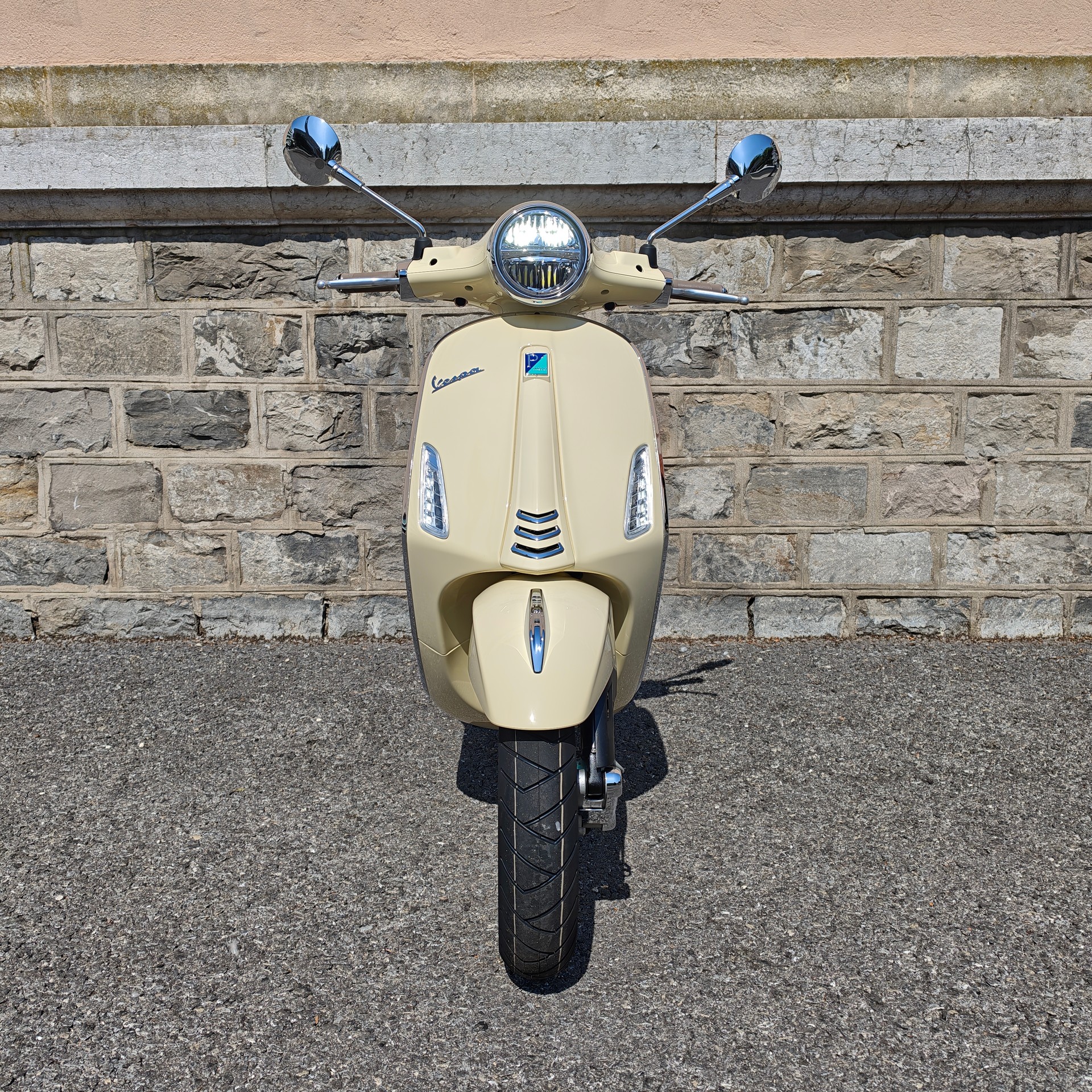 PIAGGIO Vespa 125 Primavera Sport Euro 5+-image-1