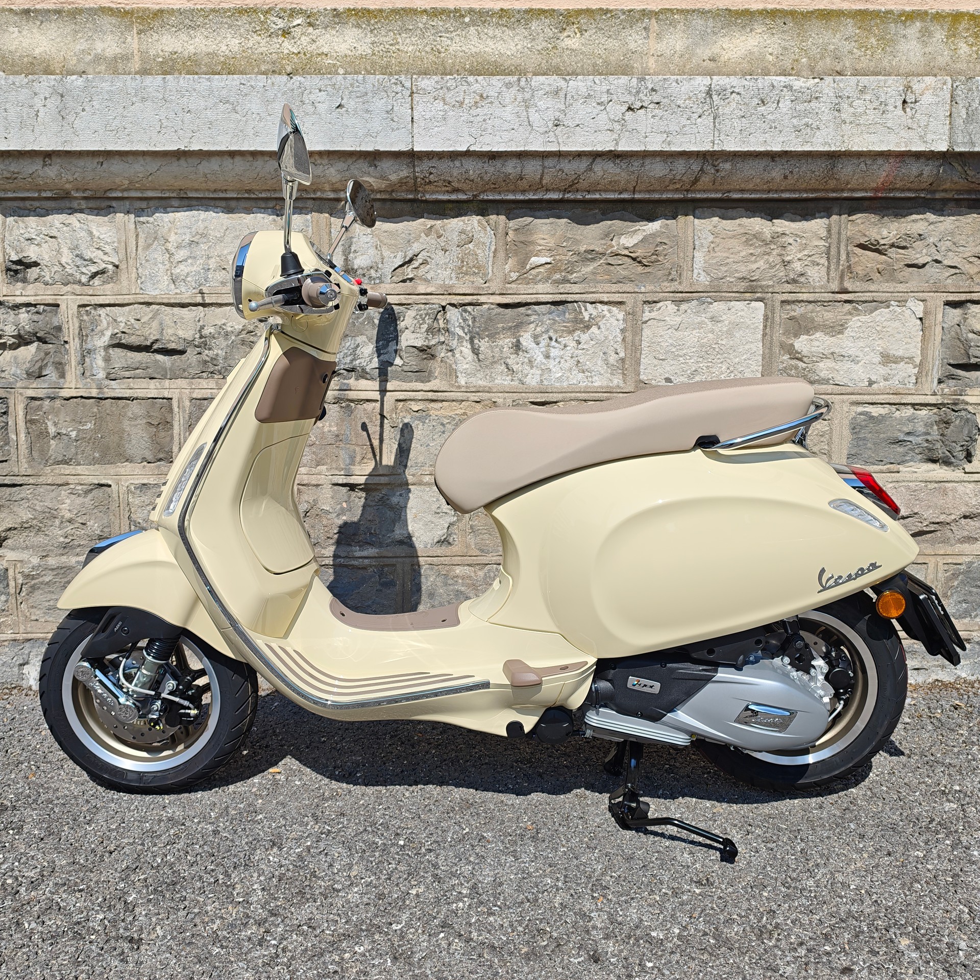PIAGGIO Vespa 125 Primavera Sport Euro 5+-image-2