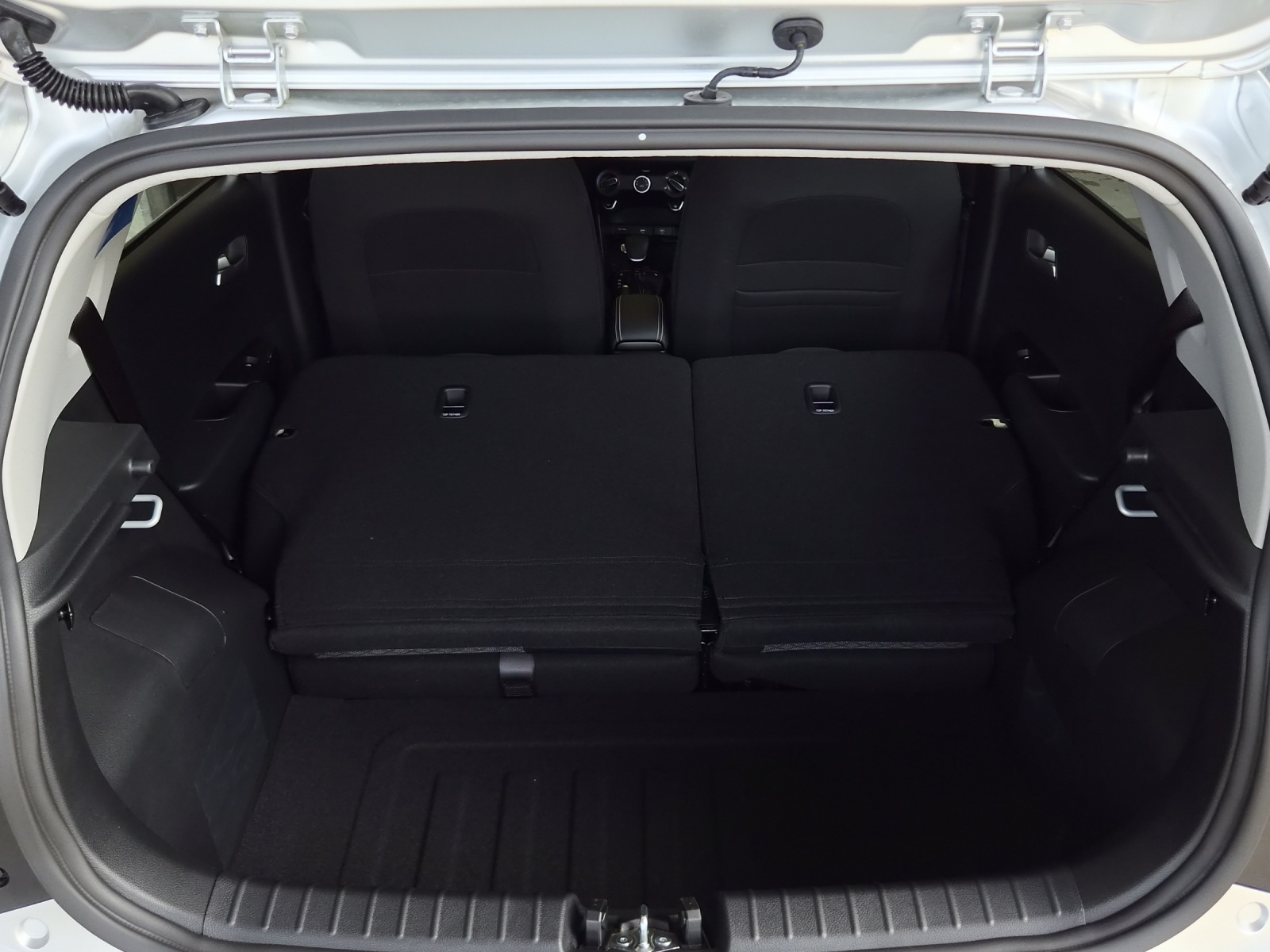 KIA Picanto 1.0 GDi First Edition-image-9