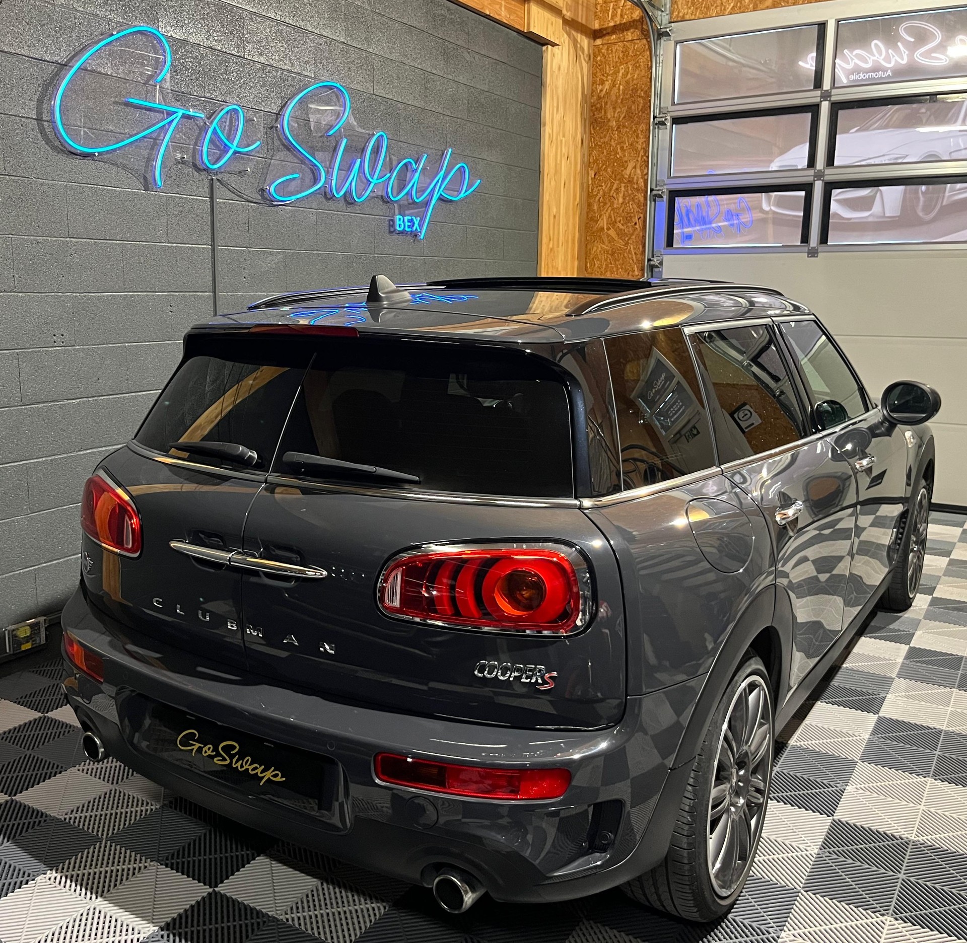 MINI Clubman Cooper S ALL4 Steptronic-showroom-element-3
