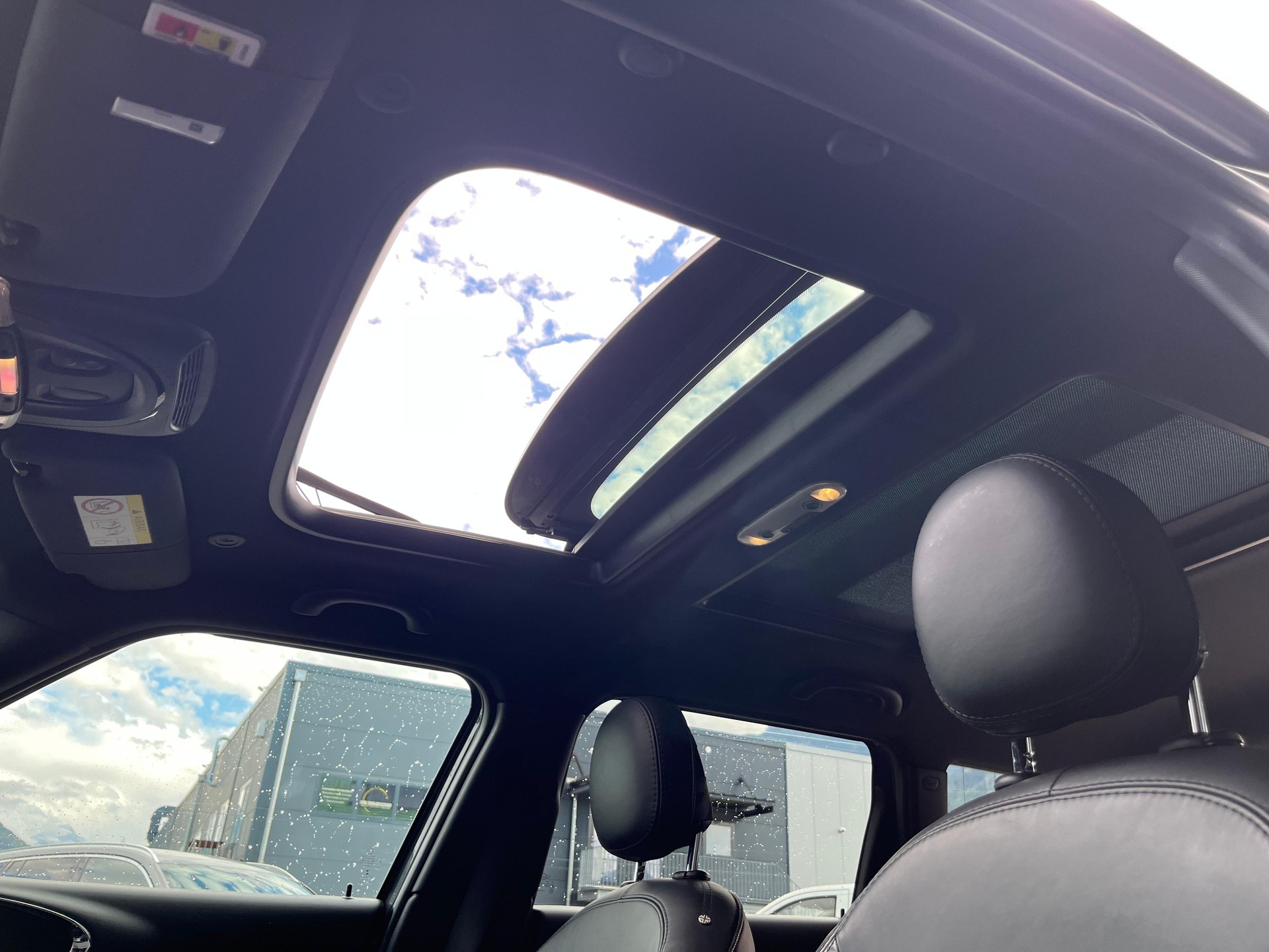 MINI Clubman Cooper S ALL4 Steptronic-image-9
