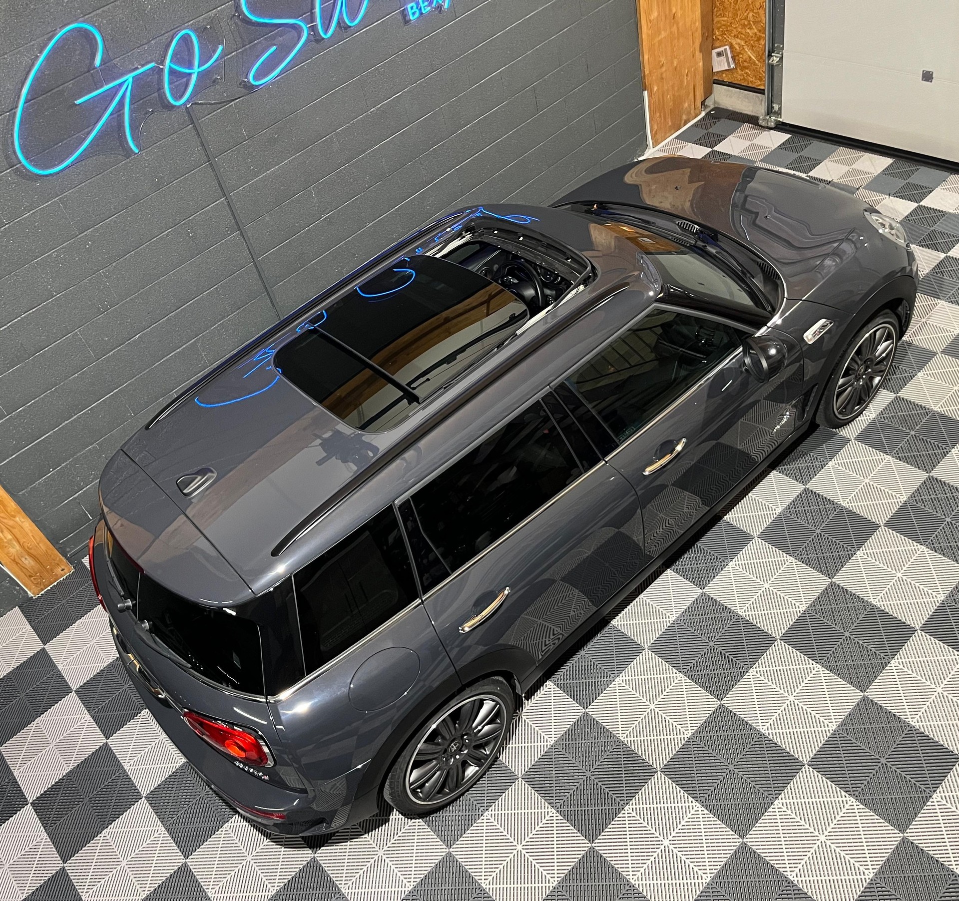 MINI Clubman Cooper S ALL4 Steptronic-showroom-element-2