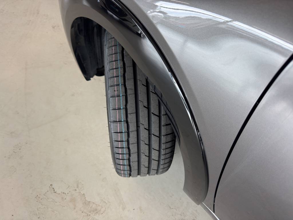 PEUGEOT 208 1.2 PureTech GT EAT8-image-14
