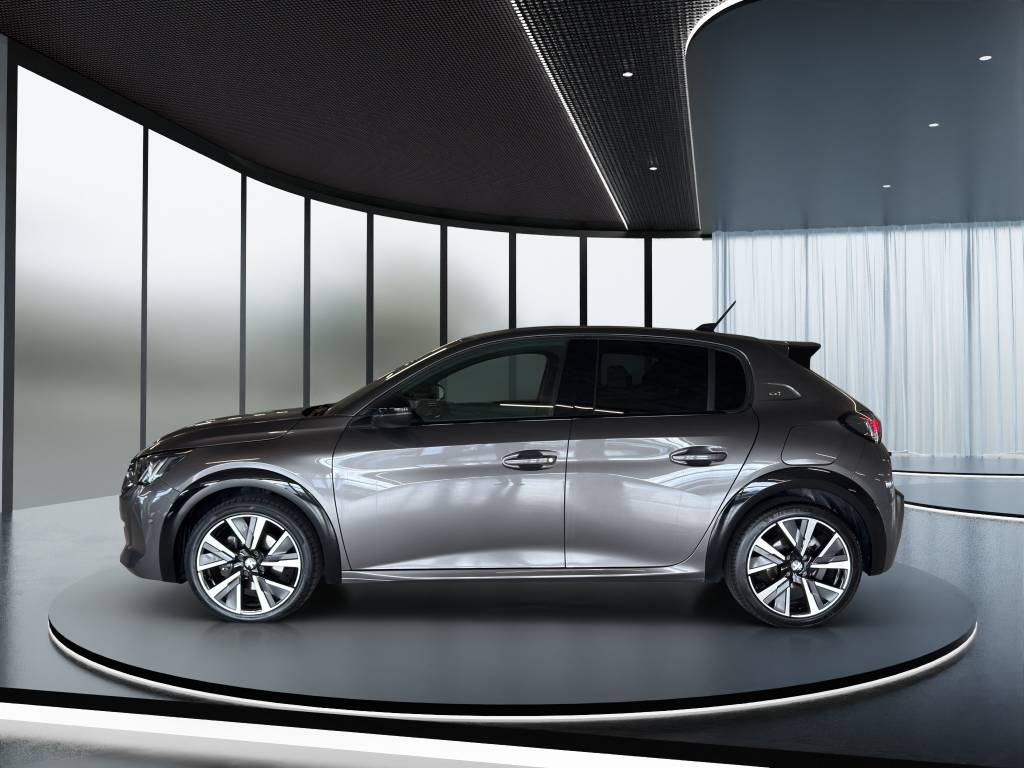 PEUGEOT 208 1.2 PureTech GT EAT8-image-2