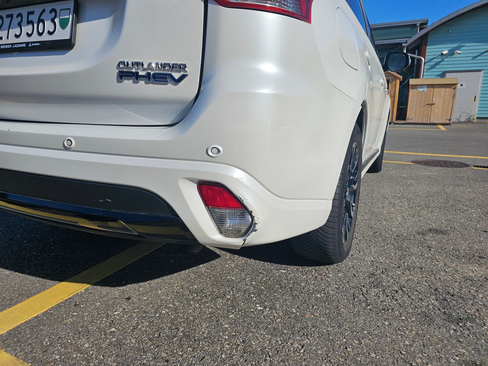 MITSUBISHI 2.0 PHEV Style-image-8