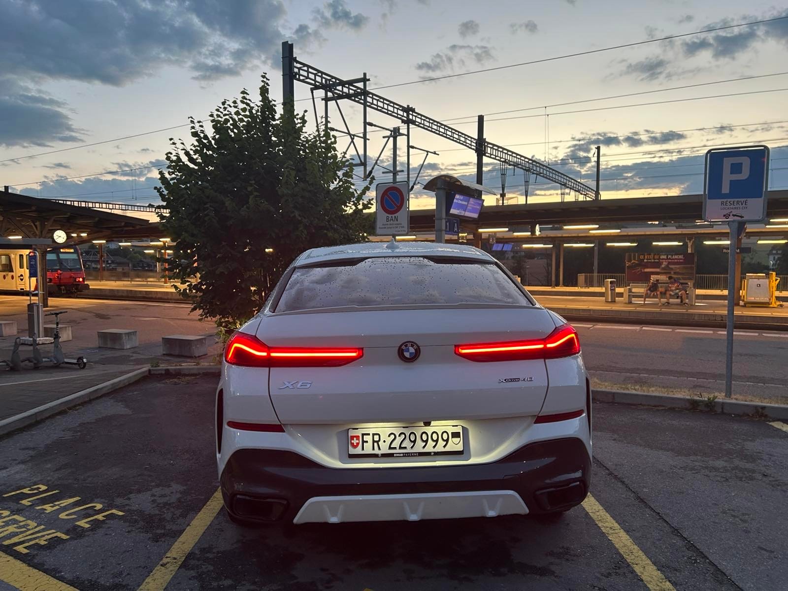 BMW 40d xDrive-image-2