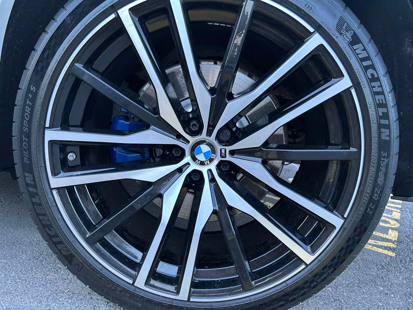 BMW 40d xDrive-image-9