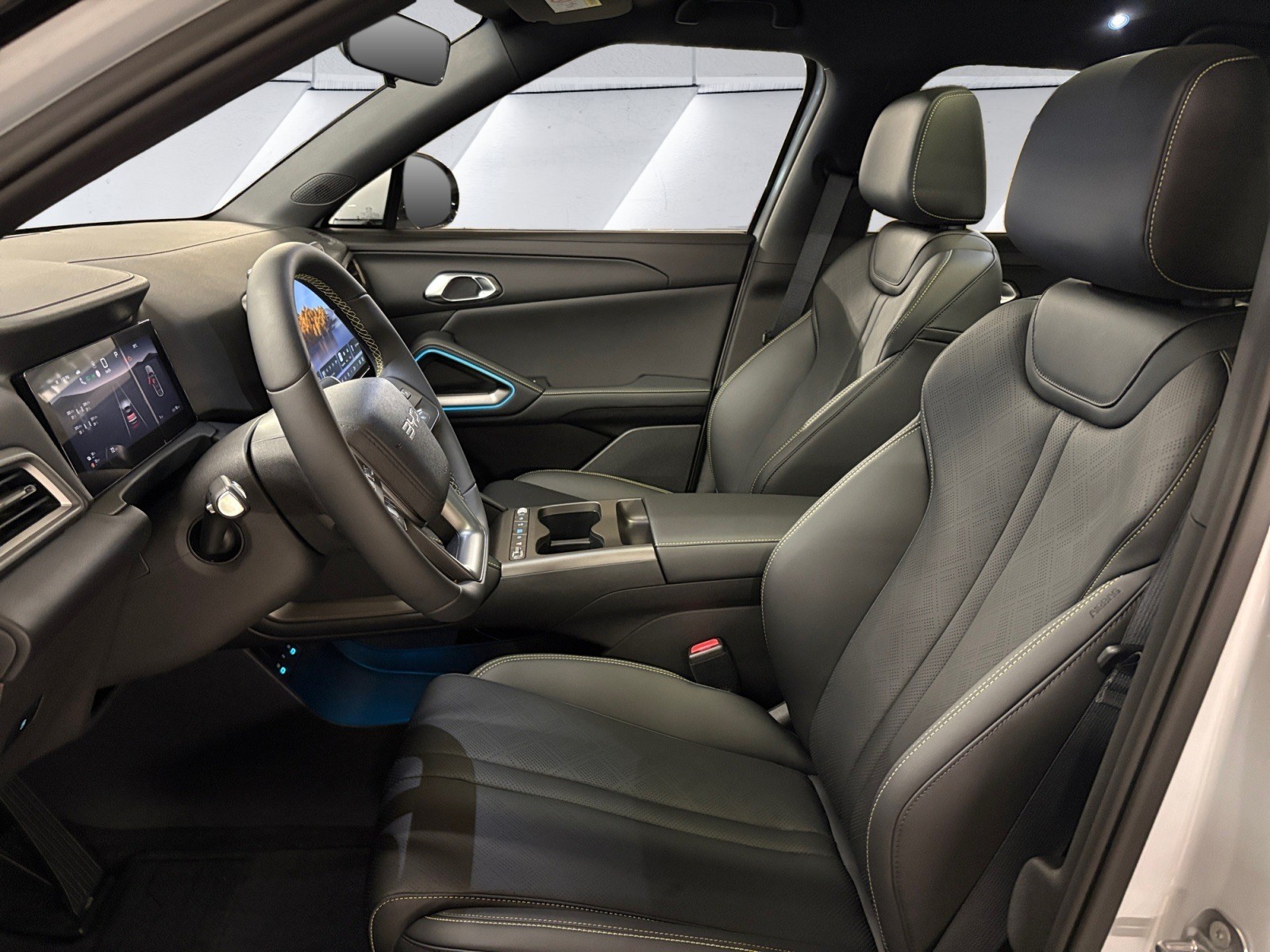 BYD Atto 2 DM-i Boost-image-12