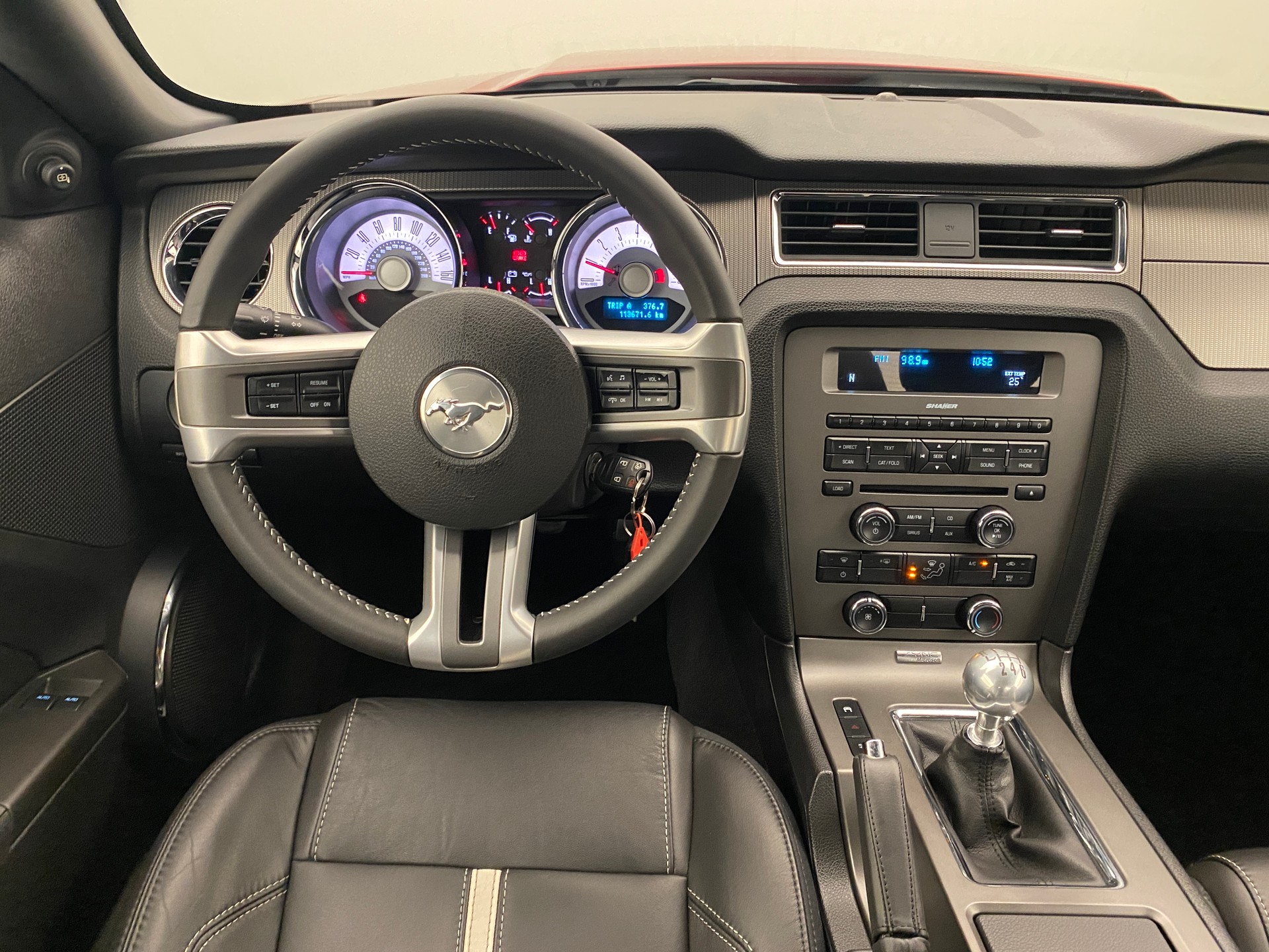 FORD Mustang 5.0 GT-image-8