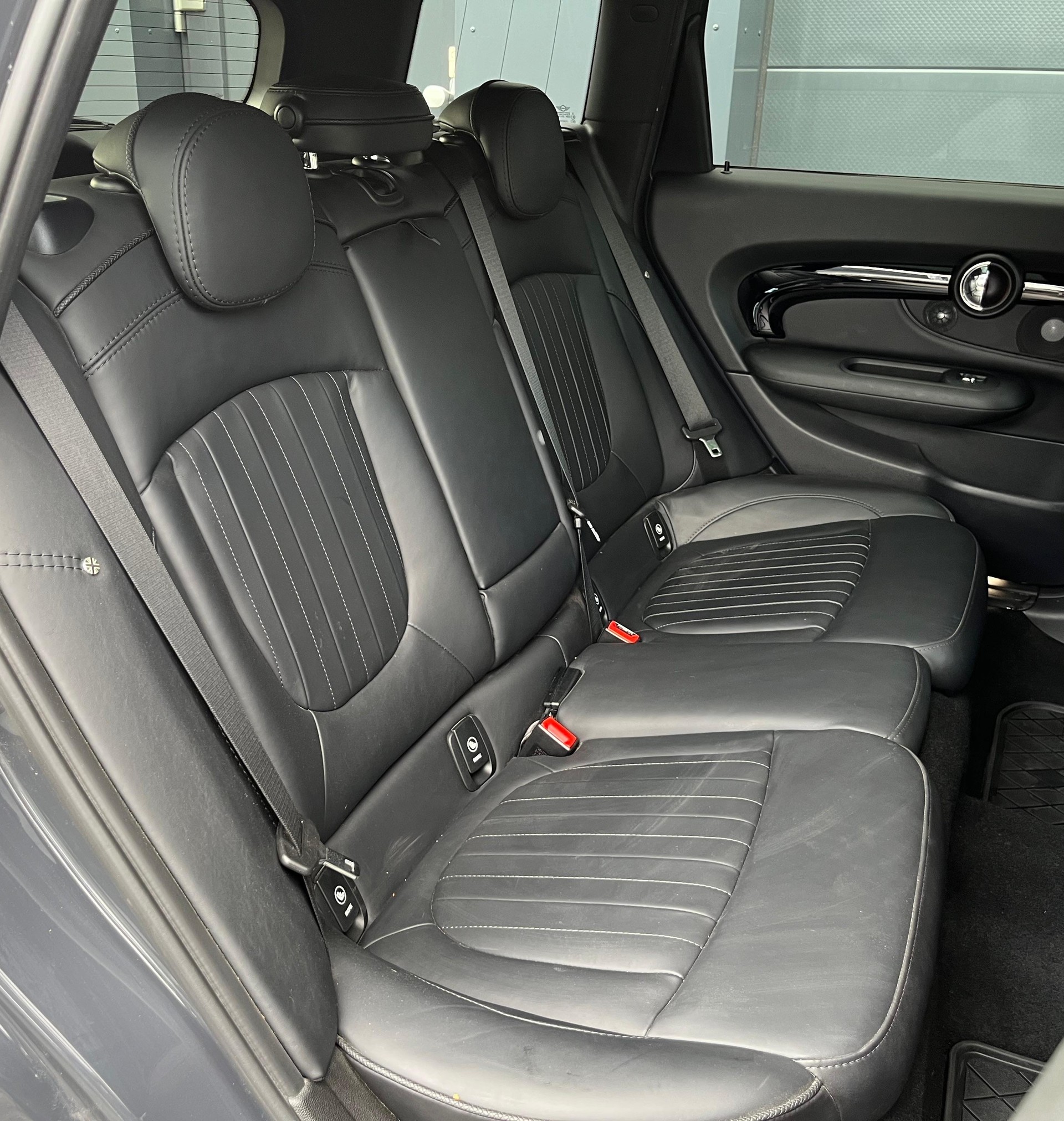 MINI Clubman Cooper S ALL4 Steptronic-image-19