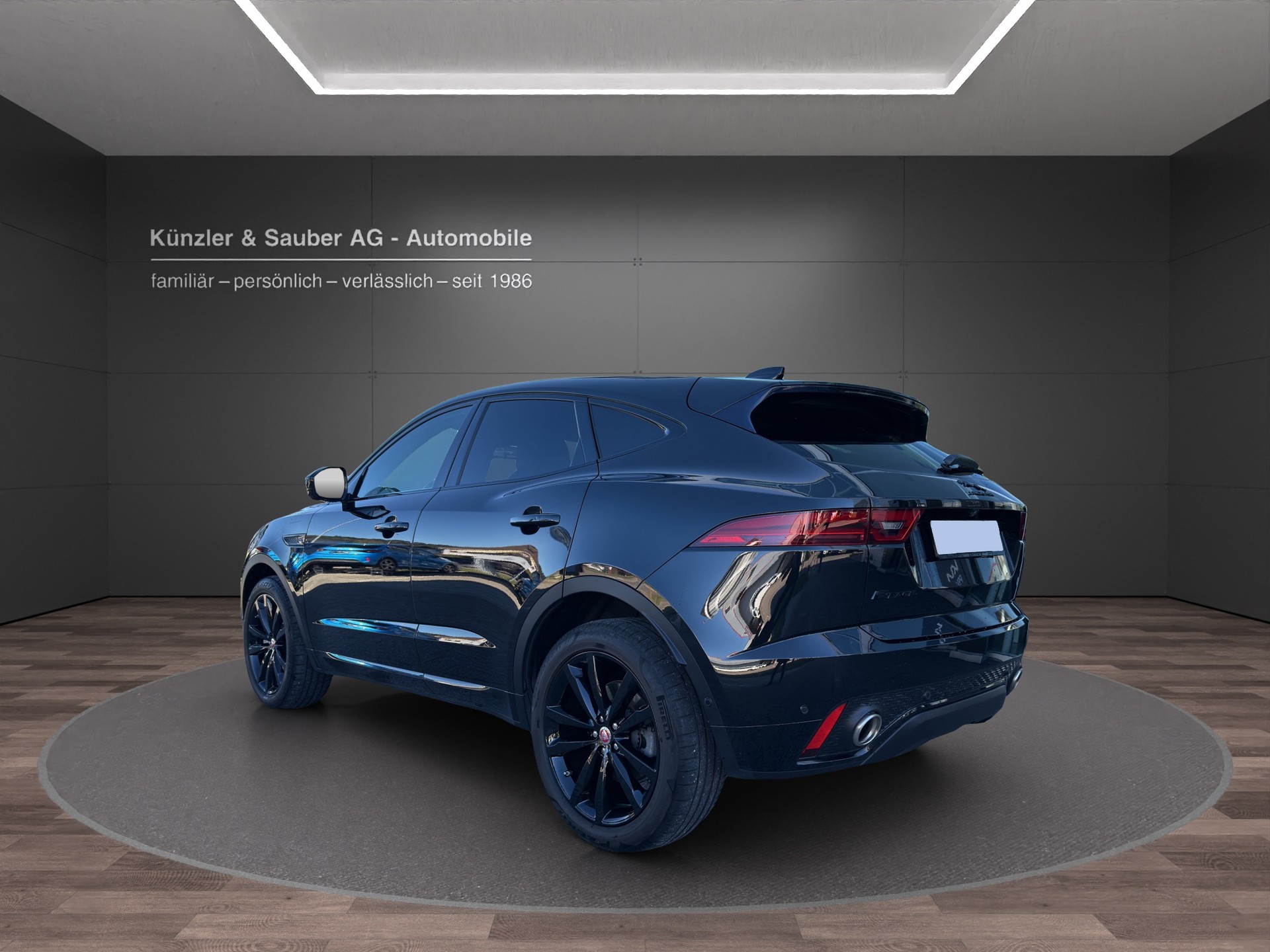 JAGUAR E-Pace 2.0 P250 R-Dynamic SE AWD Automatik-image-18