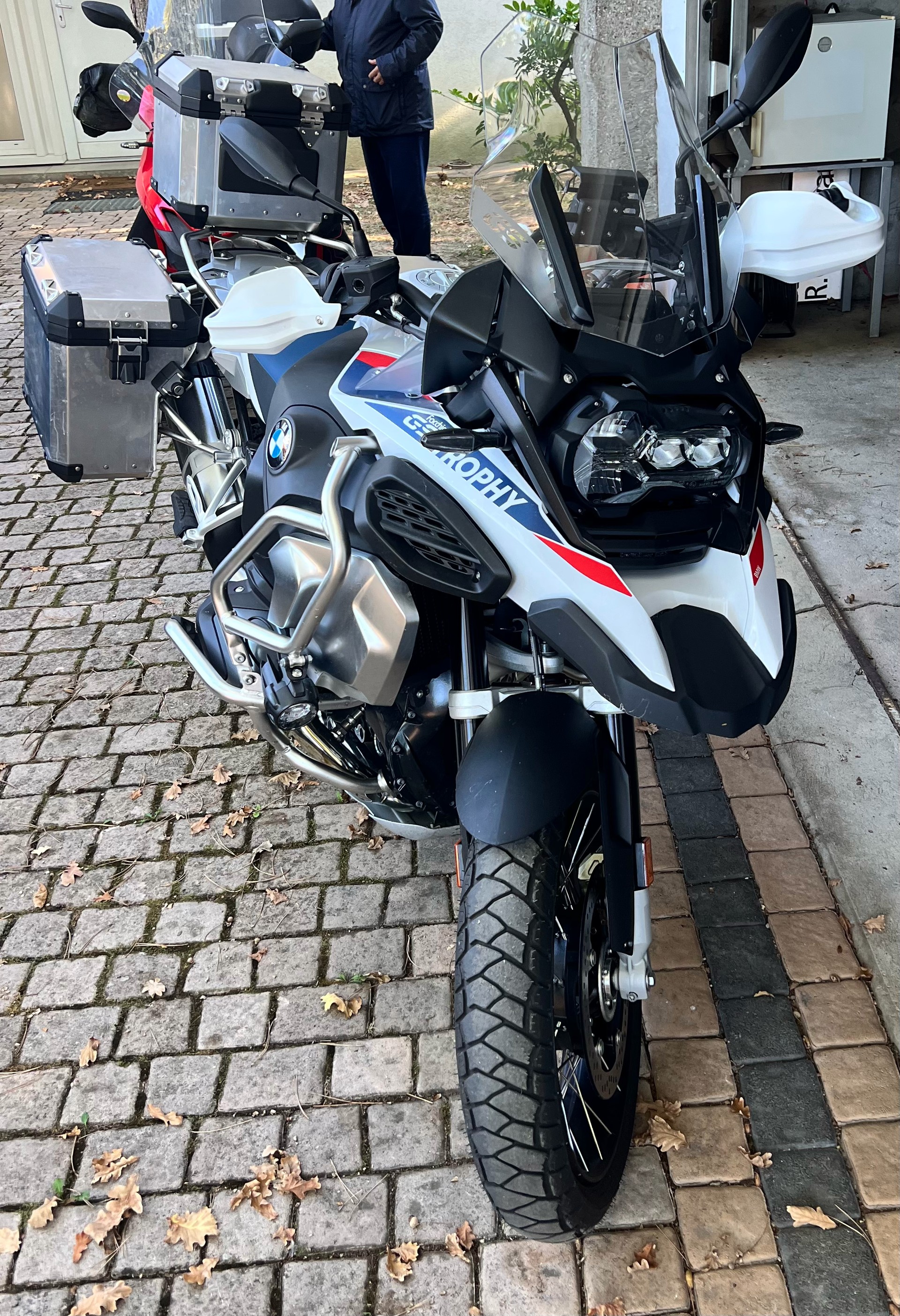 BMW R 1250 GS Adventure-image-1