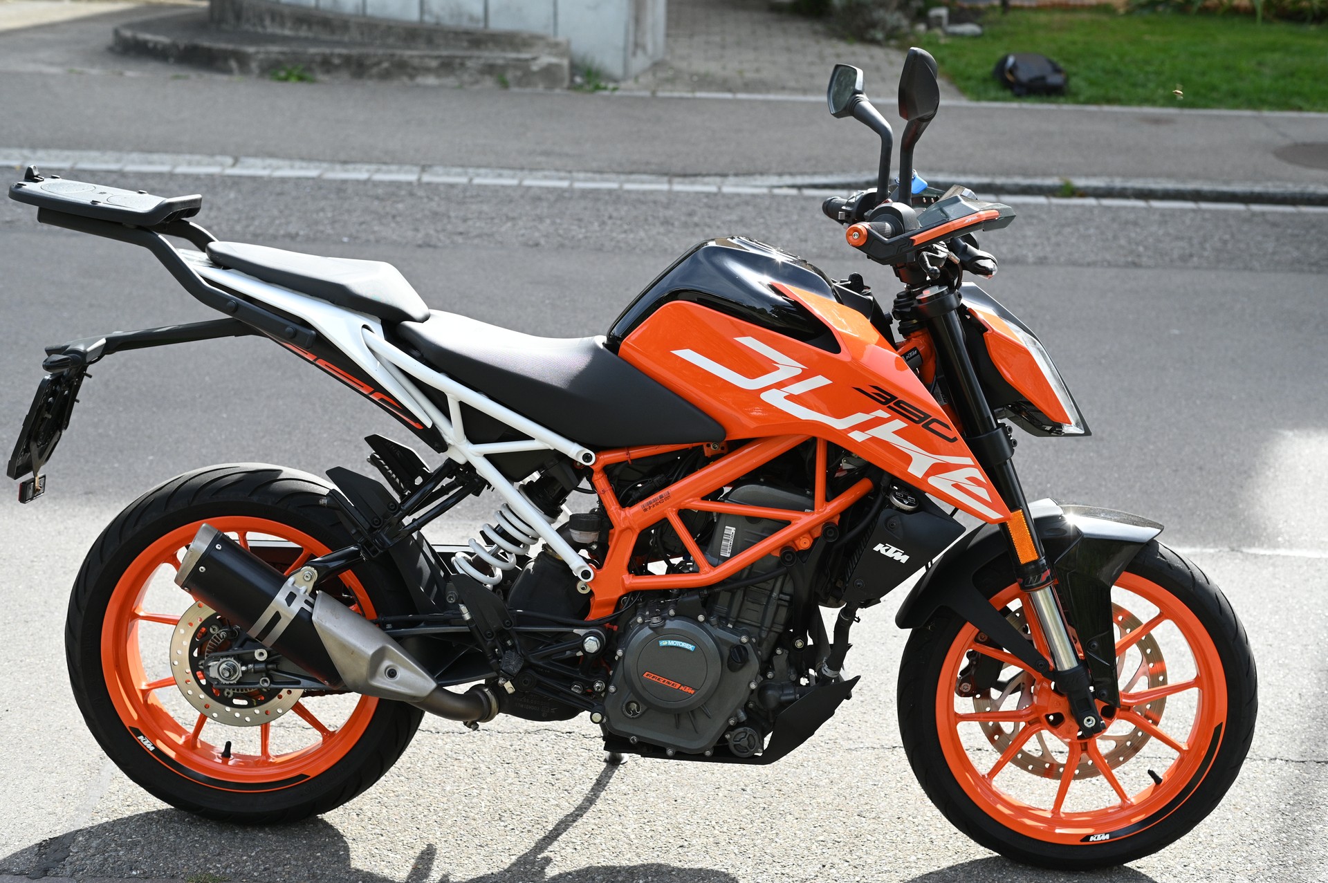 KTM 390 Duke ABS-image-0
