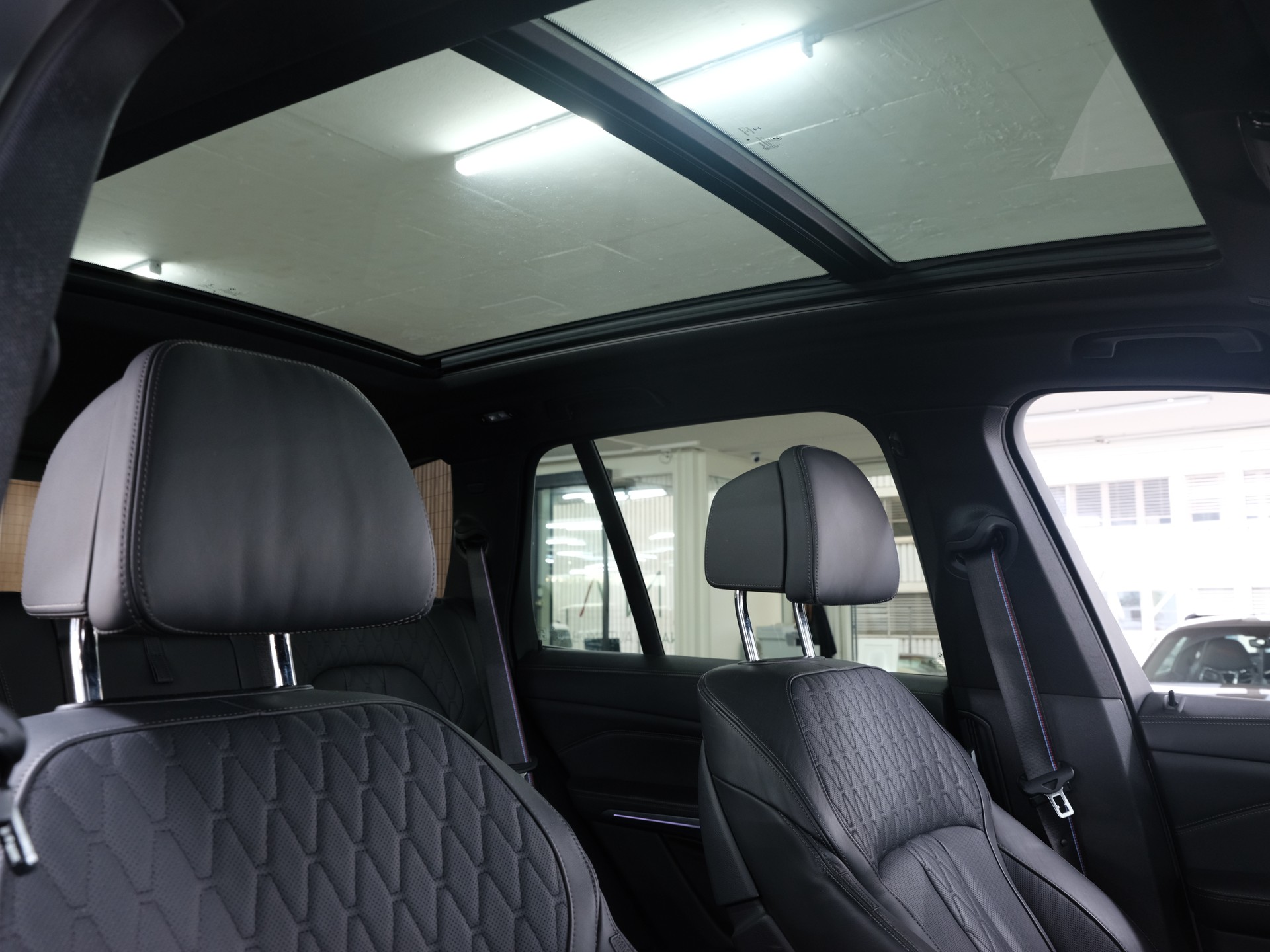 BMW X5 xDrive 48V 40d M Sport Steptronic *Panorama* *360 Kamera* *Massage*-image-32