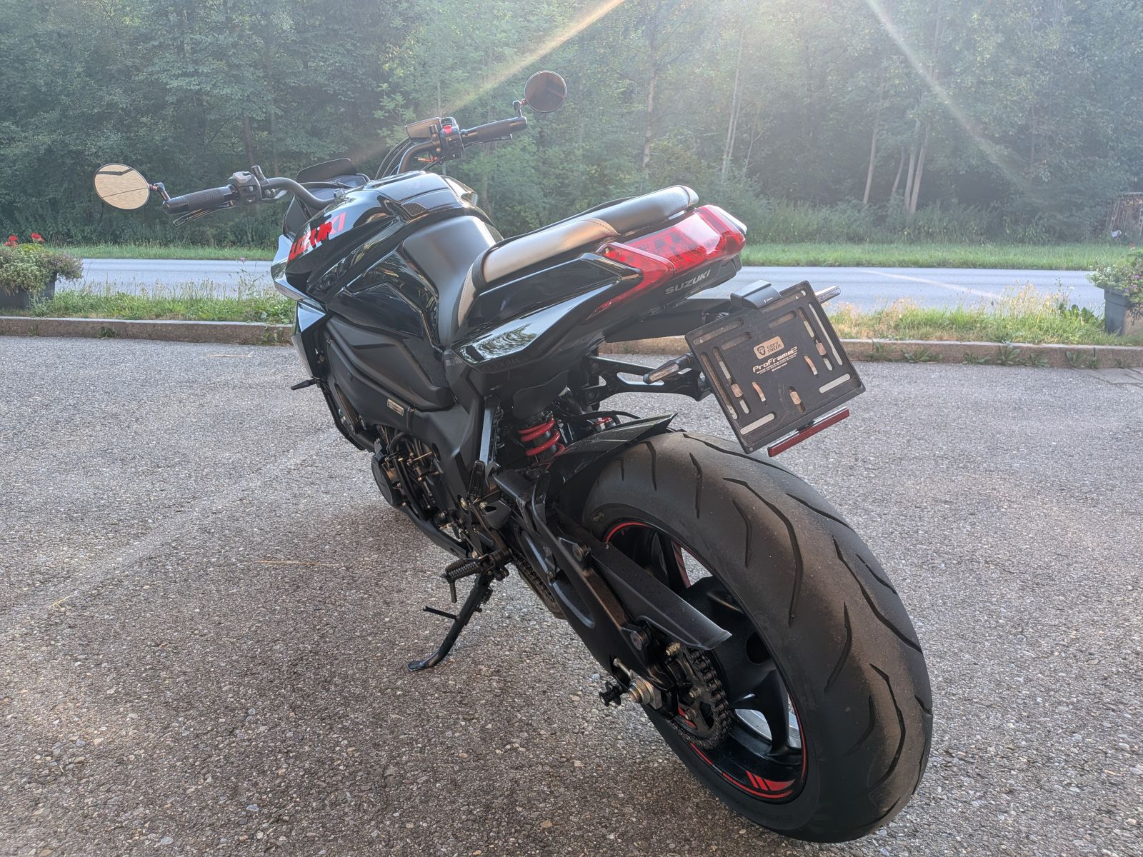 SUZUKI GSX-S 1000 KATANA-image-4