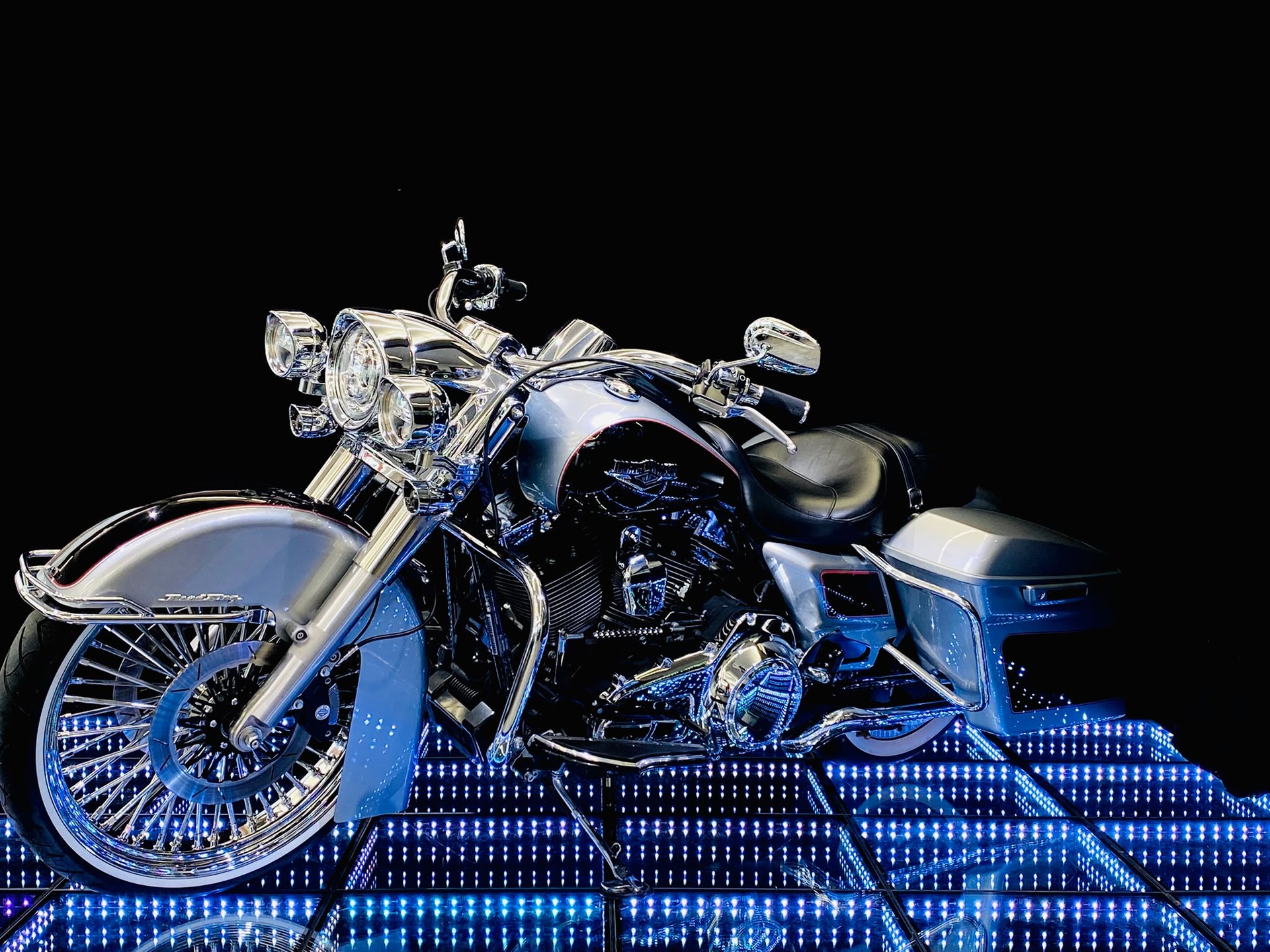 HARLEY-DAVIDSON FLHRC Road King Classic 103 ABS 35kW-image-1