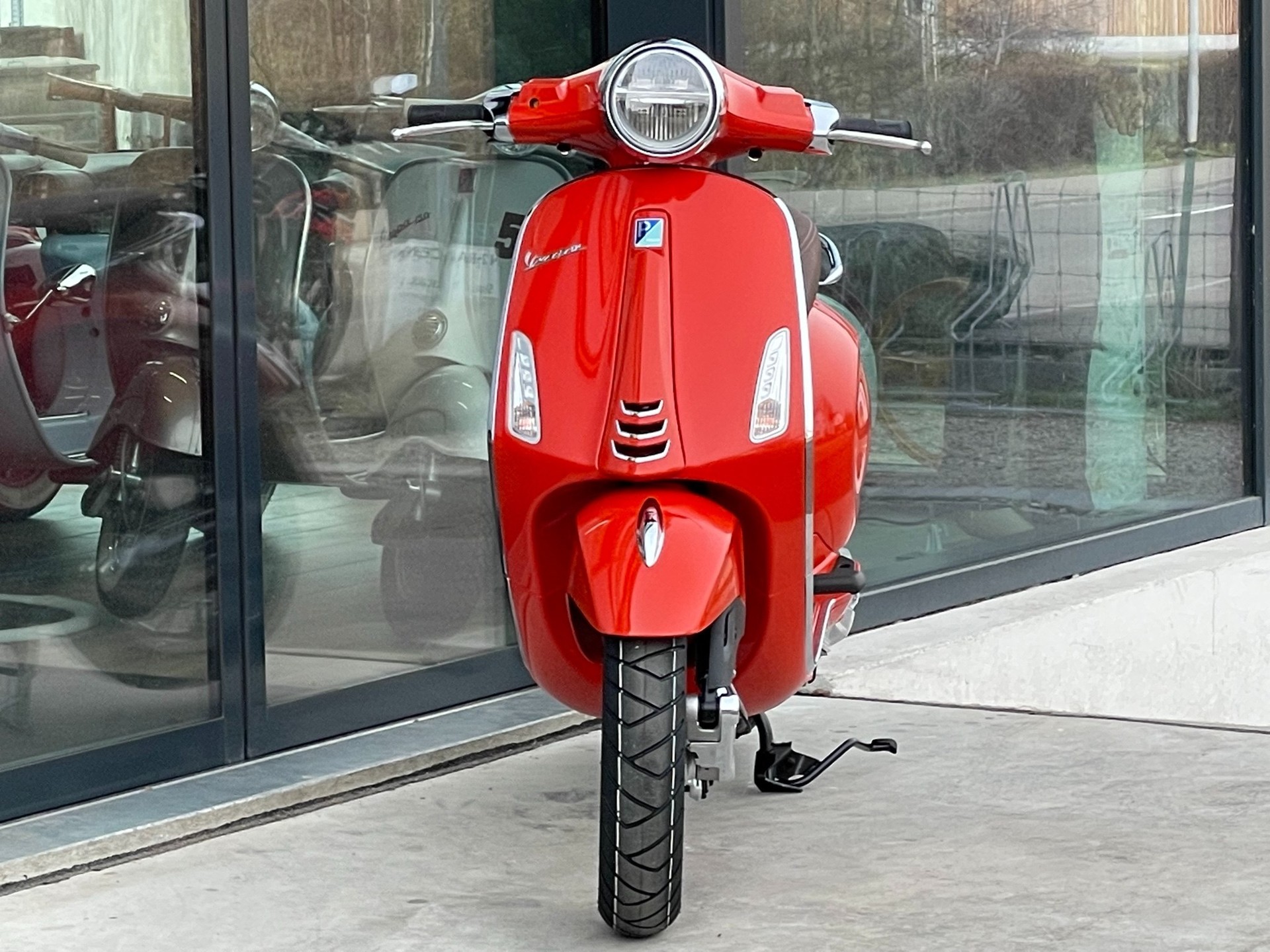 PIAGGIO Vespa 125 Primavera  ABS-image-1