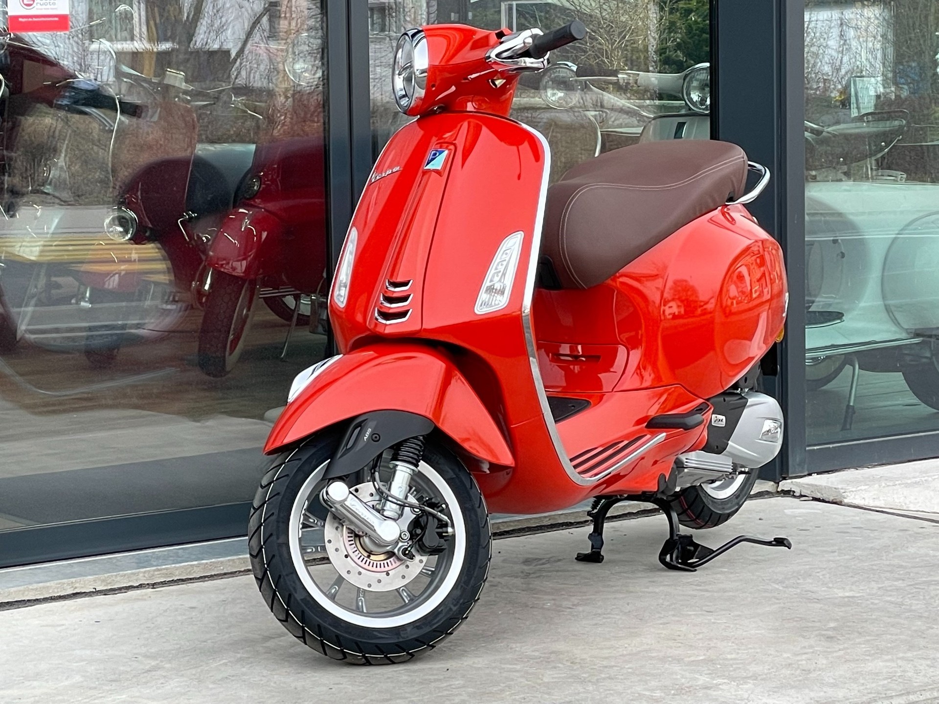 PIAGGIO Vespa 125 Primavera  ABS-image-4