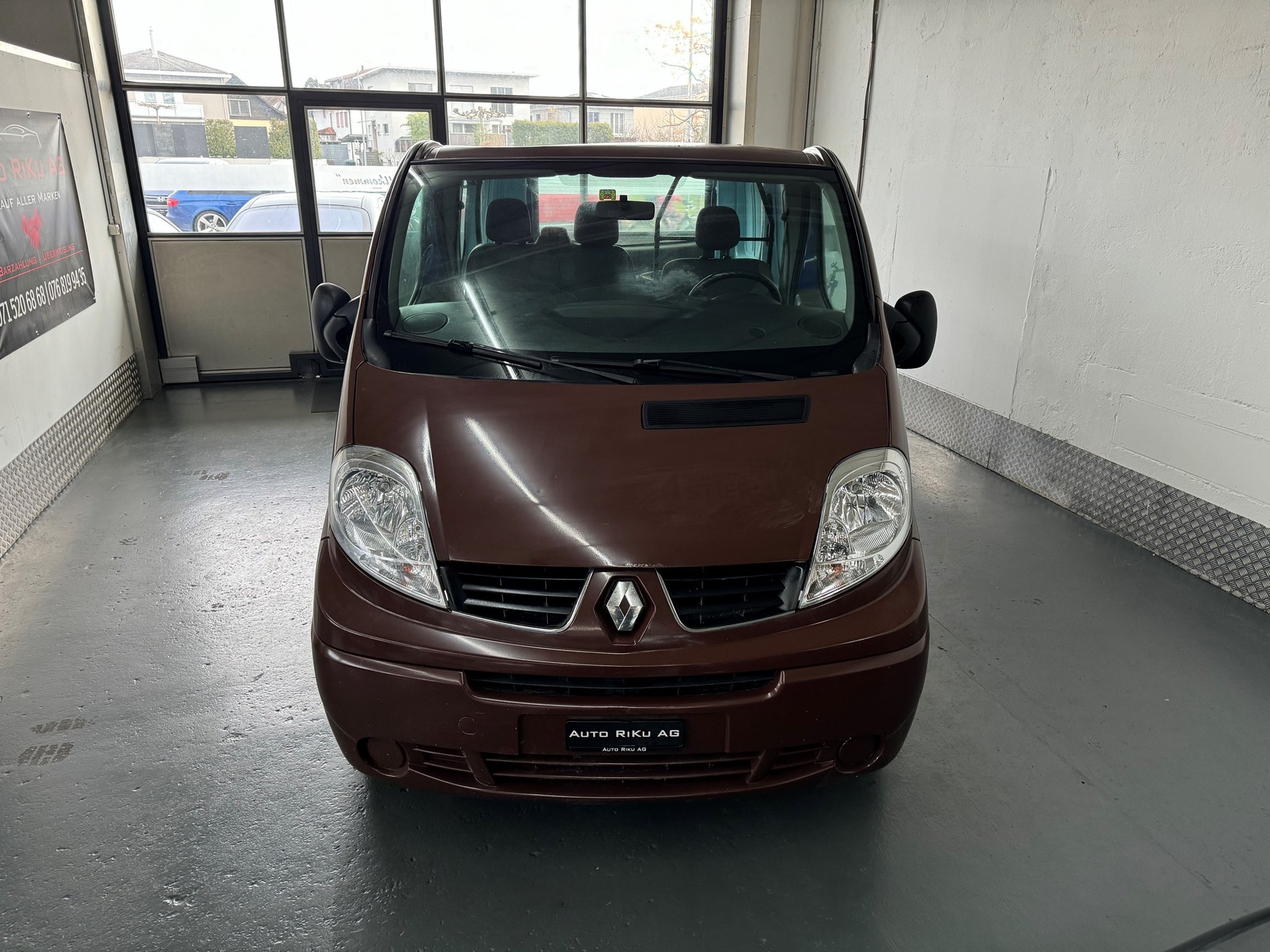 RENAULT Trafic 2.0 dCi 115 2.9t L2H1-showroom-element-2