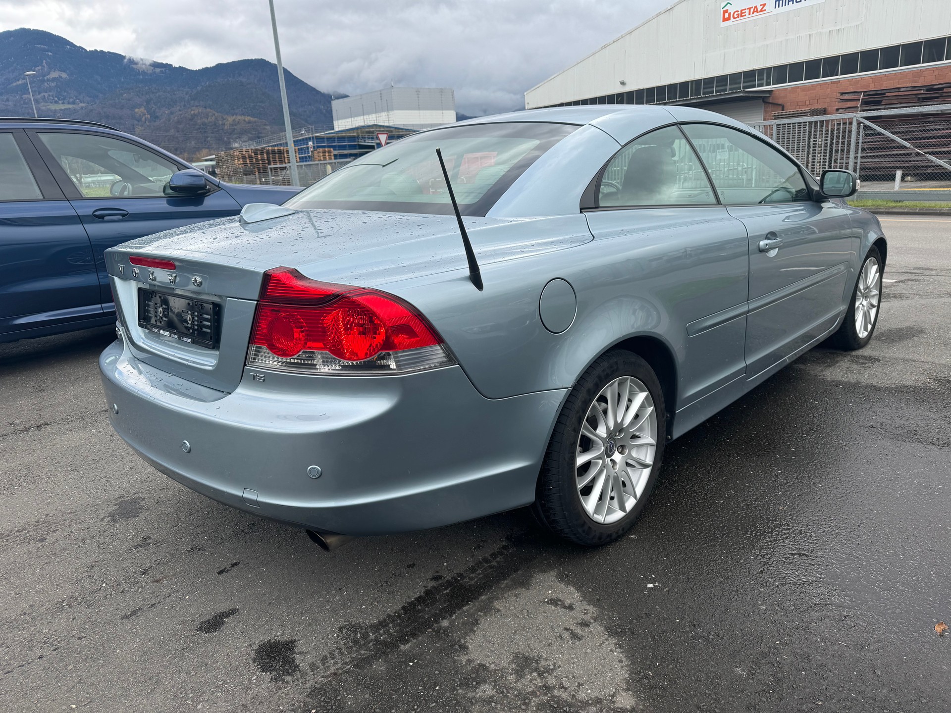 VOLVO C70 T5 Momentum Geartronic-image-3