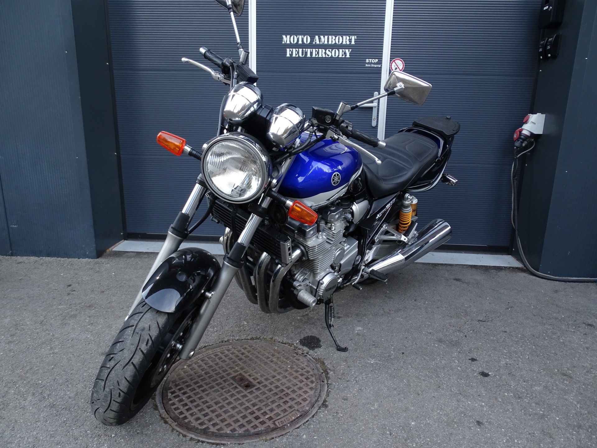 YAMAHA XJR 1300 (Schnäpchen)-image-3