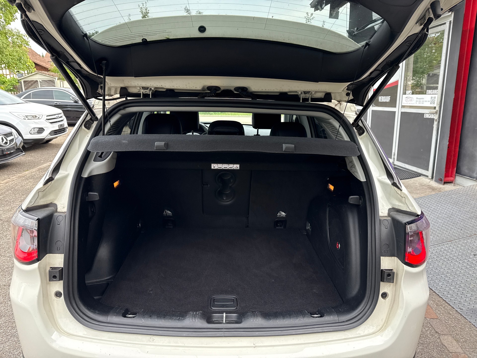 JEEP Compass 2.0CRD Limited AWD 9ATX-image-14