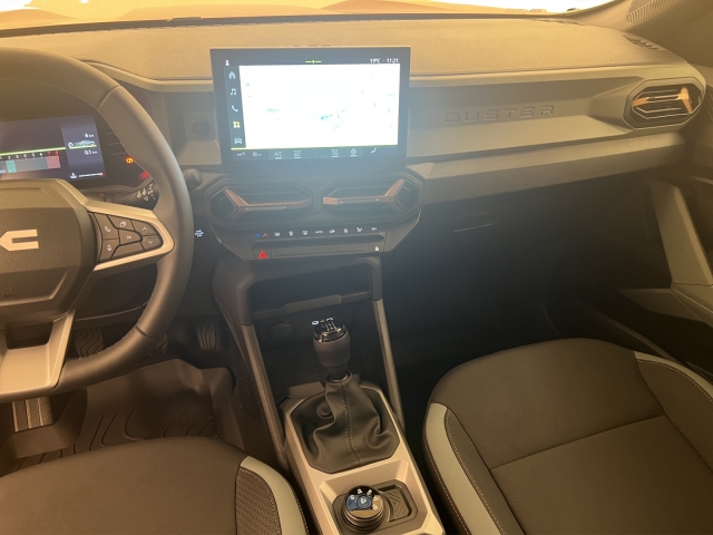 DACIA Duster 1.2 TCe Extreme 4WD-image-8