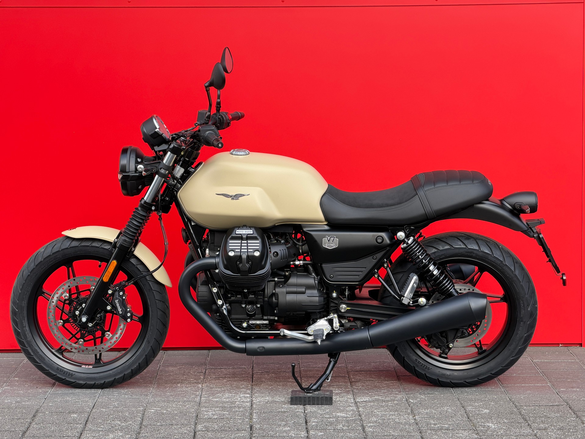 MOTO GUZZI V7 IV 850 Stone E5+-image-3