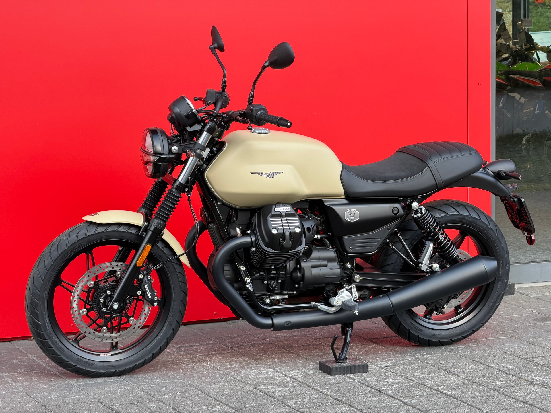 MOTO GUZZI V7 IV 850 Stone E5+-image-8