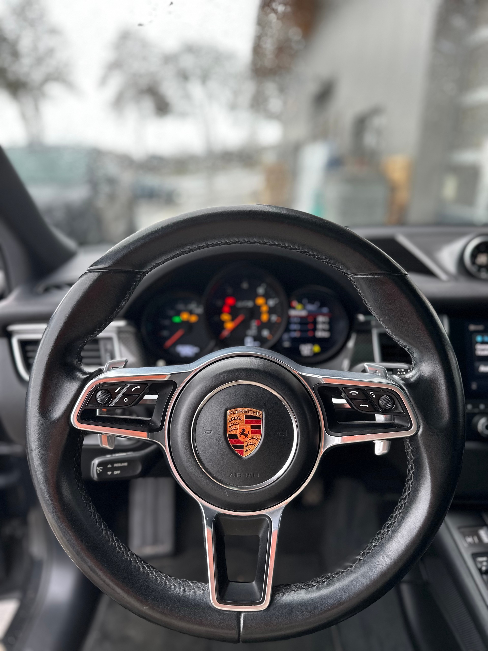 PORSCHE Macan GTS PDK-image-7