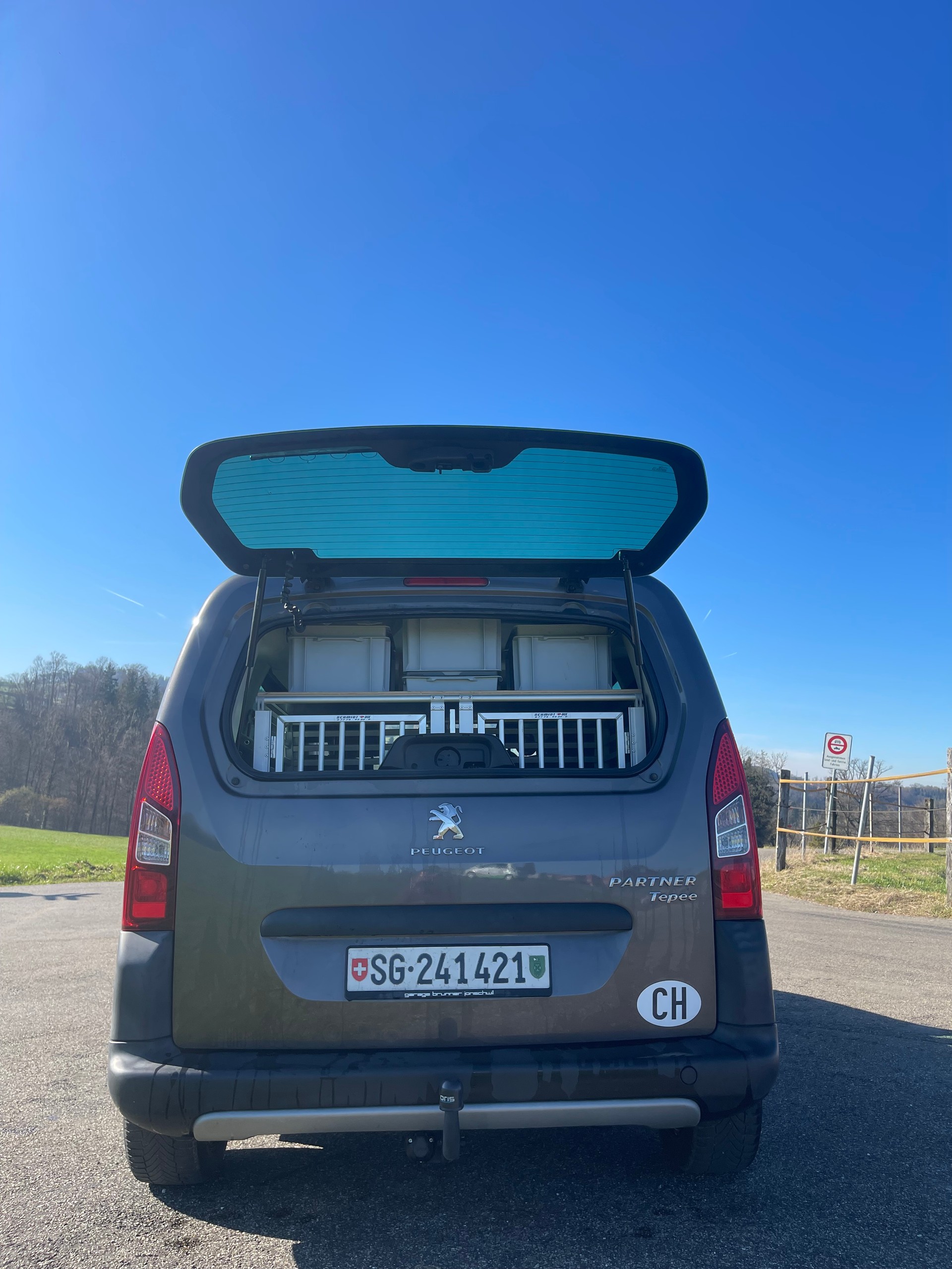 PEUGEOT Partner 1.6 BlueHDi Active-image-2