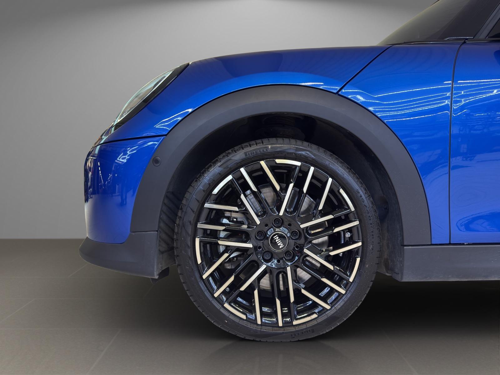 MINI Cooper S-image-18