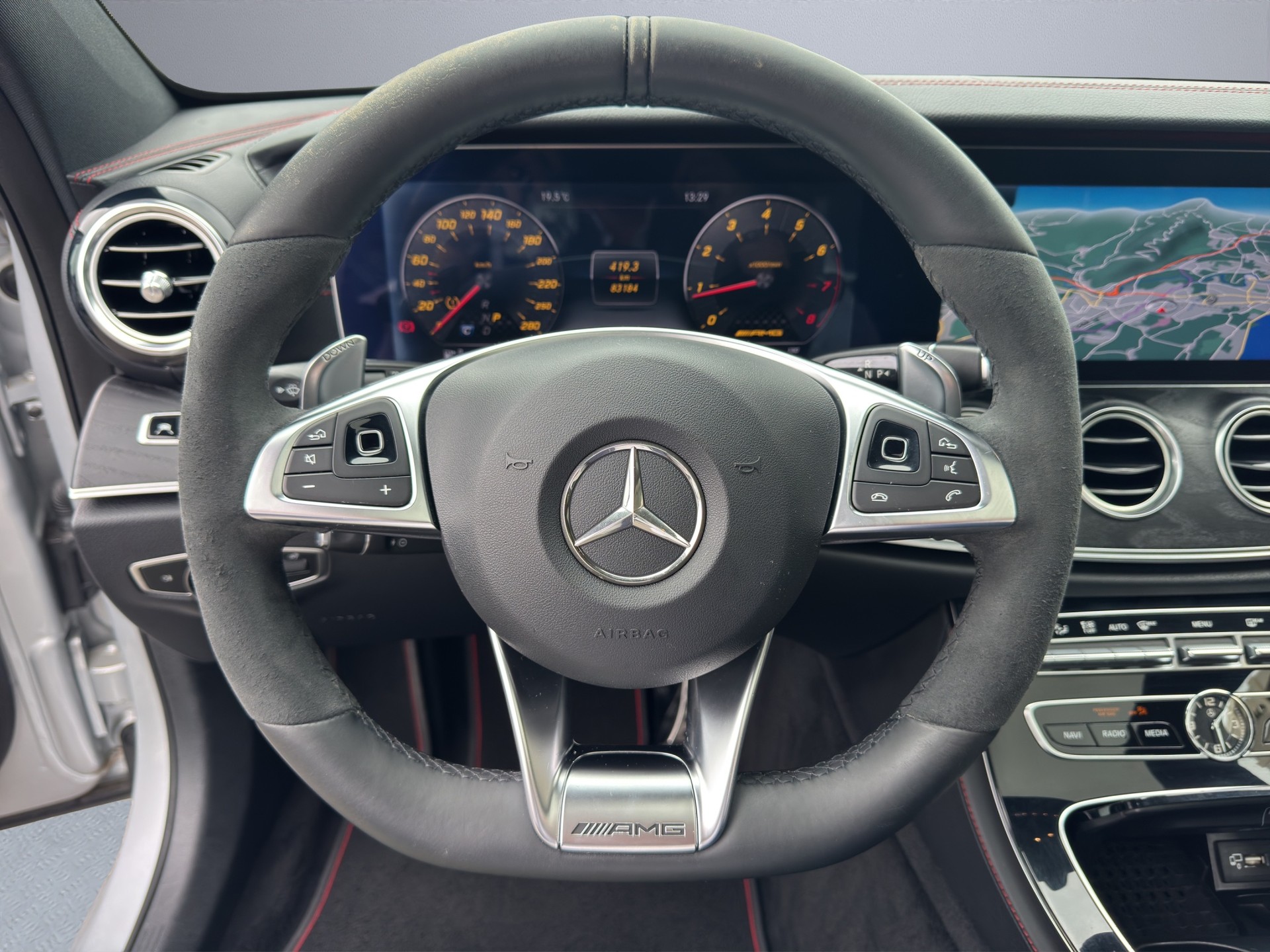 MERCEDES-BENZ E 43 AMG 4 Matic 9G-Tronic-image-11