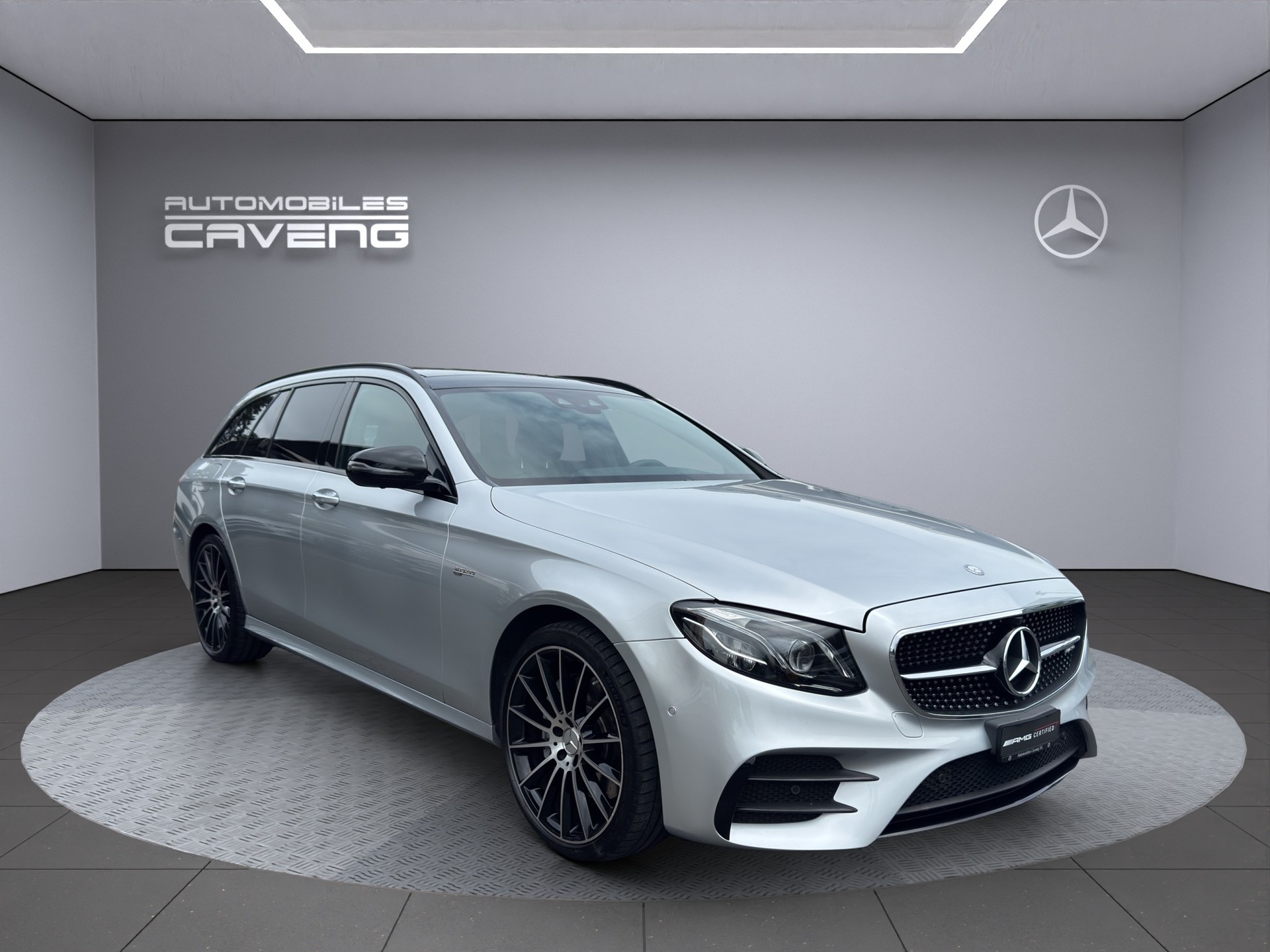 MERCEDES-BENZ E 43 AMG 4 Matic 9G-Tronic-image-6