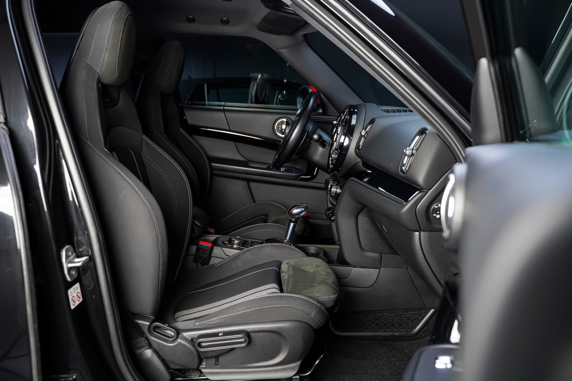 MINI Countryman John Cooper Works ALL4 Steptronic-image-17