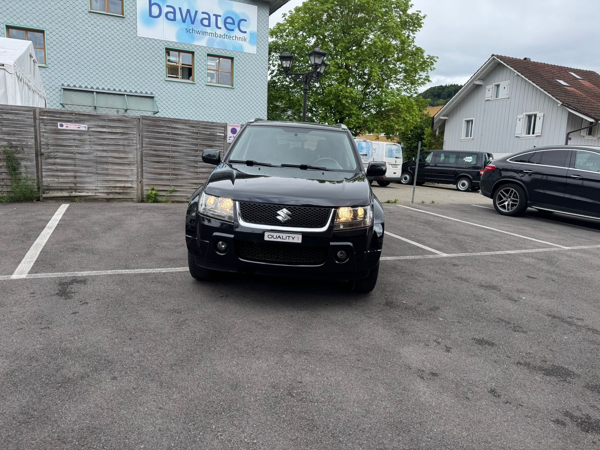 SUZUKI GRAND VITARA-showroom-element-2