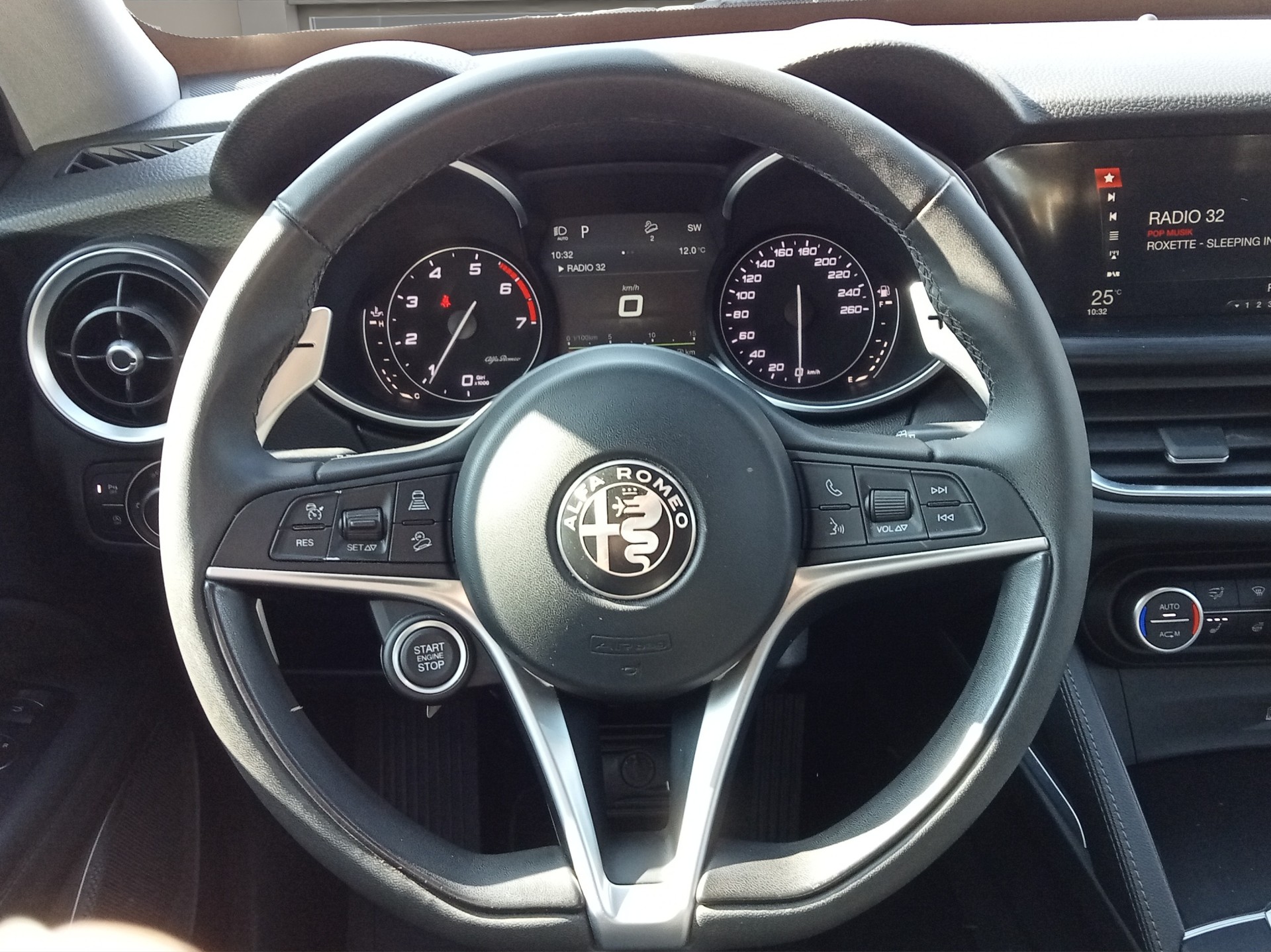 ALFA ROMEO Stelvio 2.0 Super Q4 Automatic-image-11