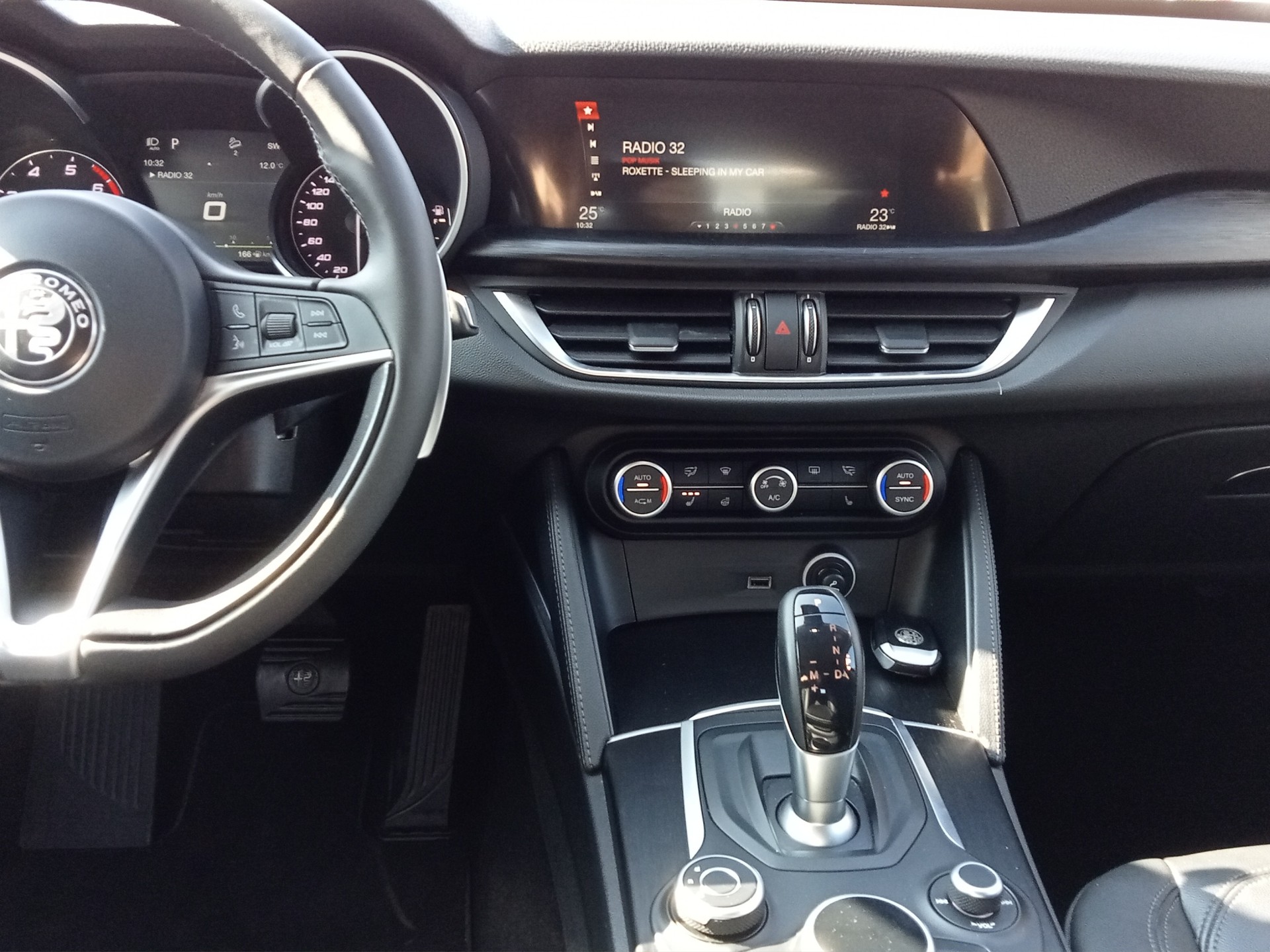 ALFA ROMEO Stelvio 2.0 Super Q4 Automatic-image-10